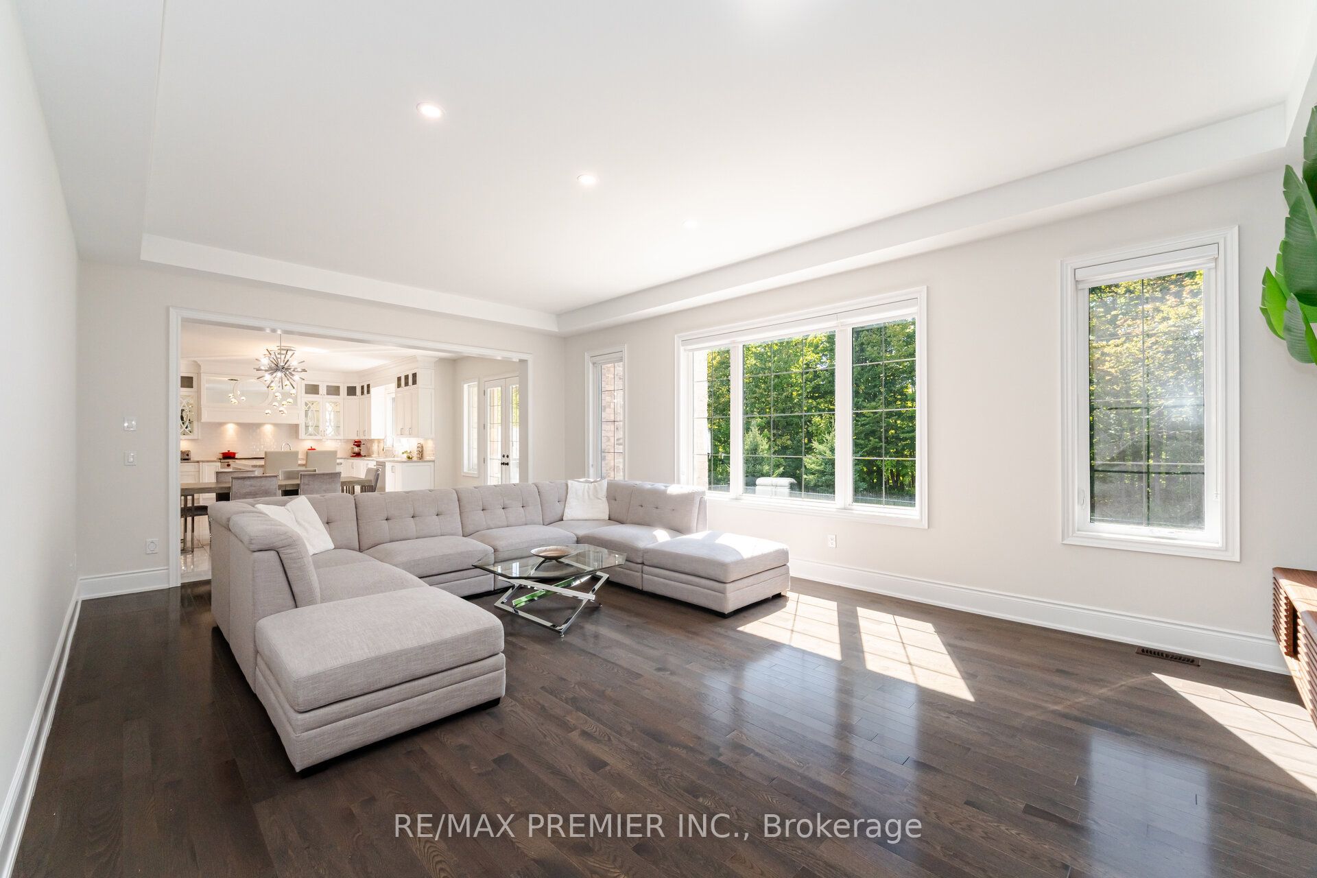 18 Erintown Crescent Property Photo 17