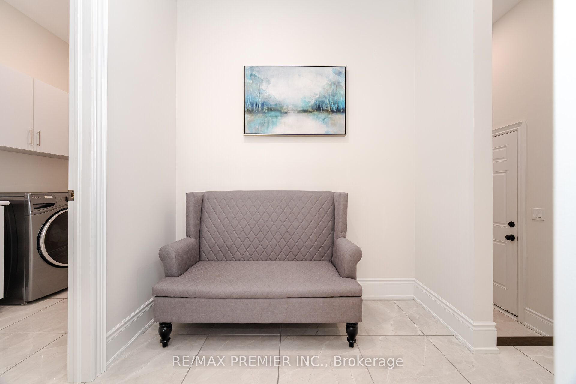 18 Erintown Crescent Property Photo 18
