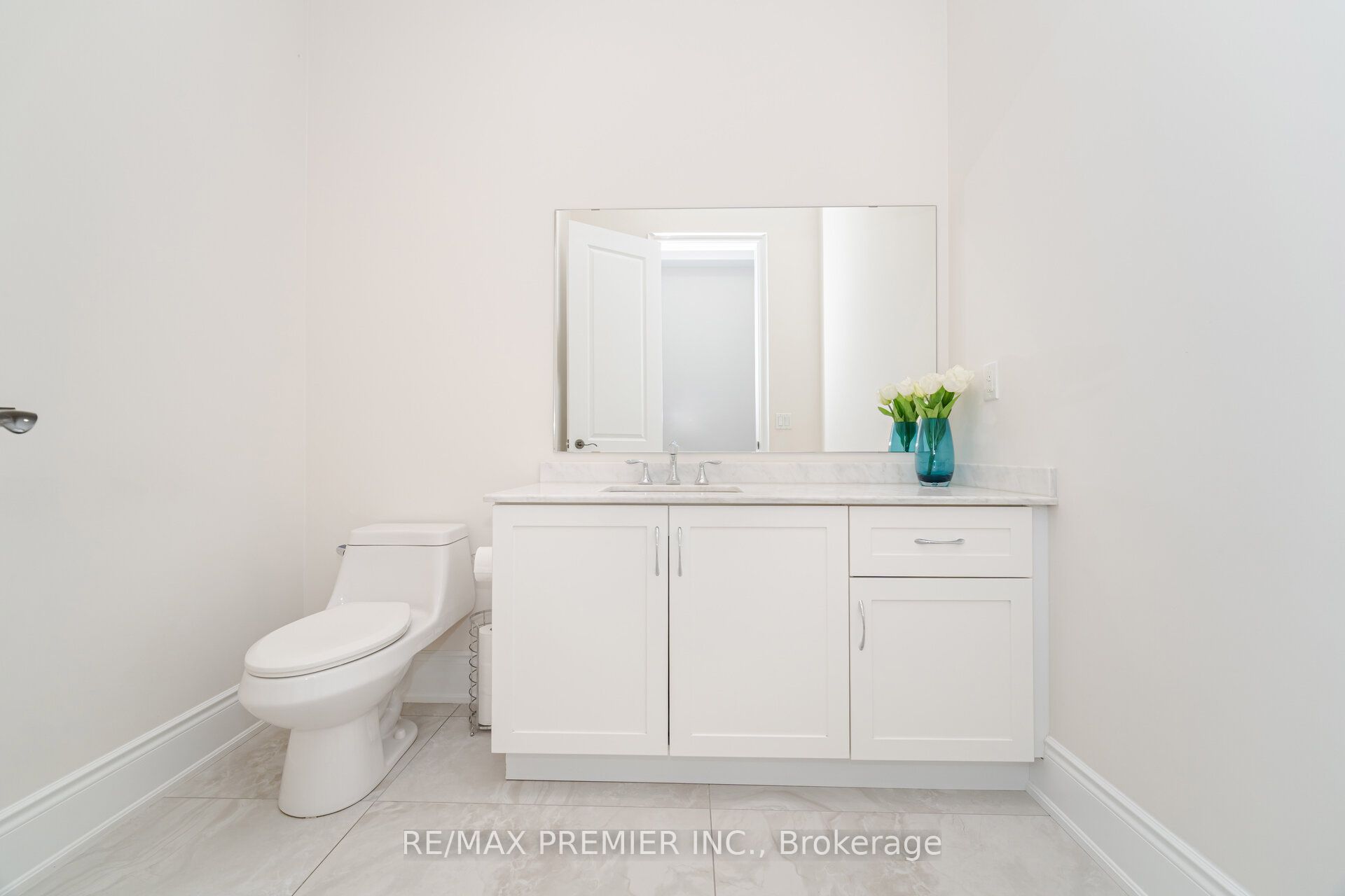 18 Erintown Crescent Property Photo 21