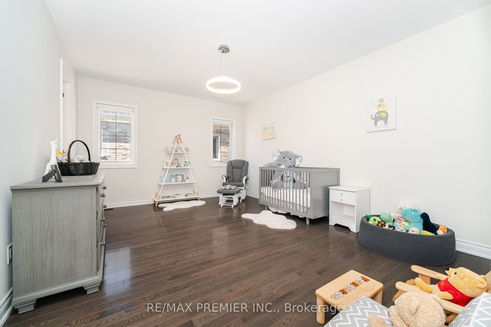 18 Erintown Crescent Property Photo 36