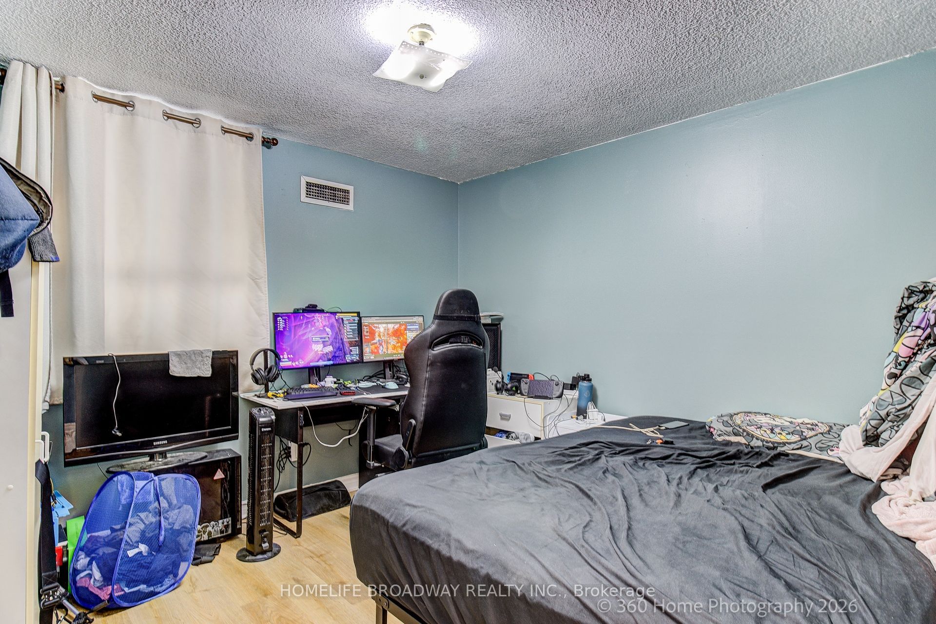 10 Tobermory Drive 512 Property Photo 13