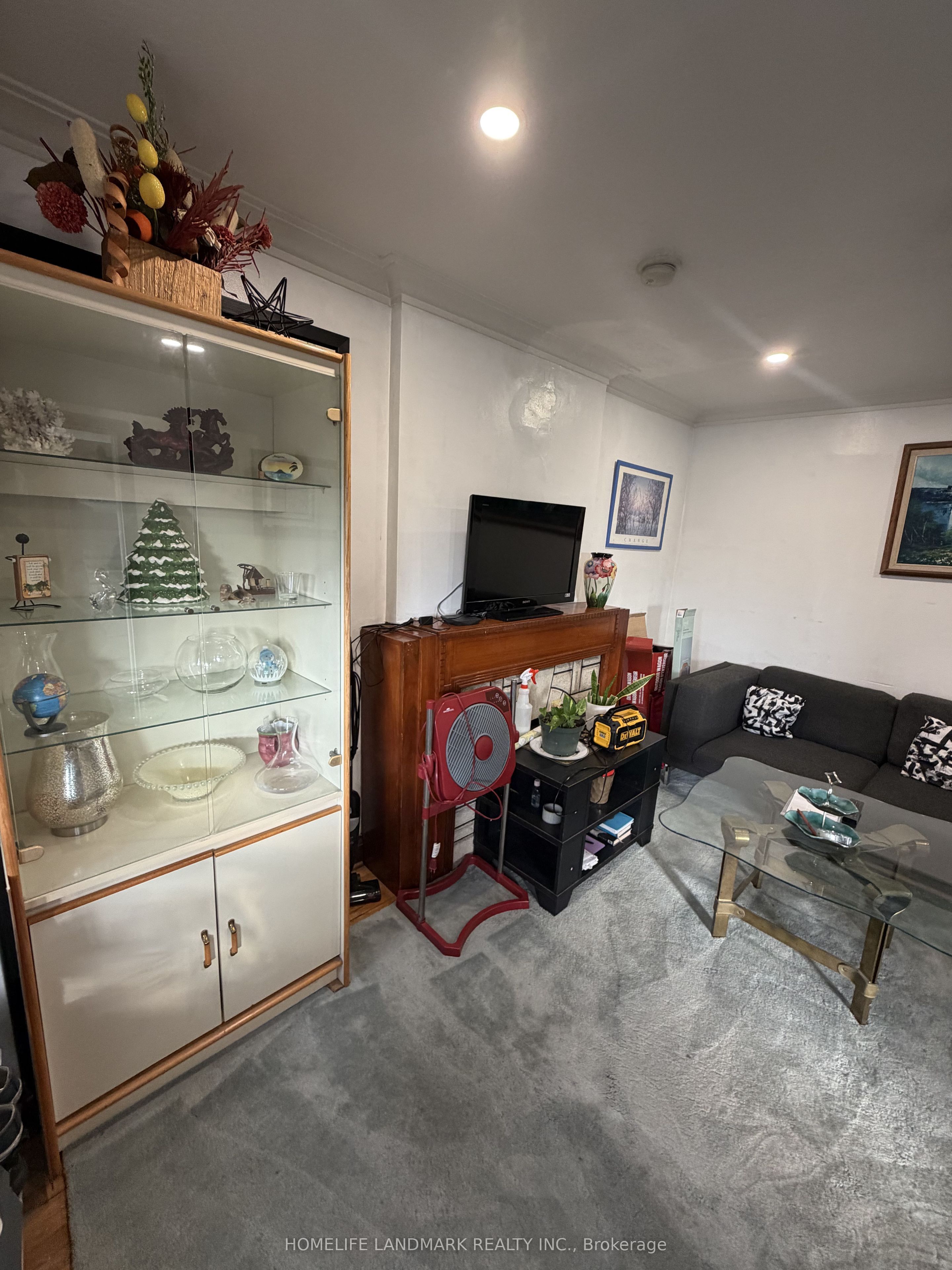 131 Cameron Avenue Property Photo 3