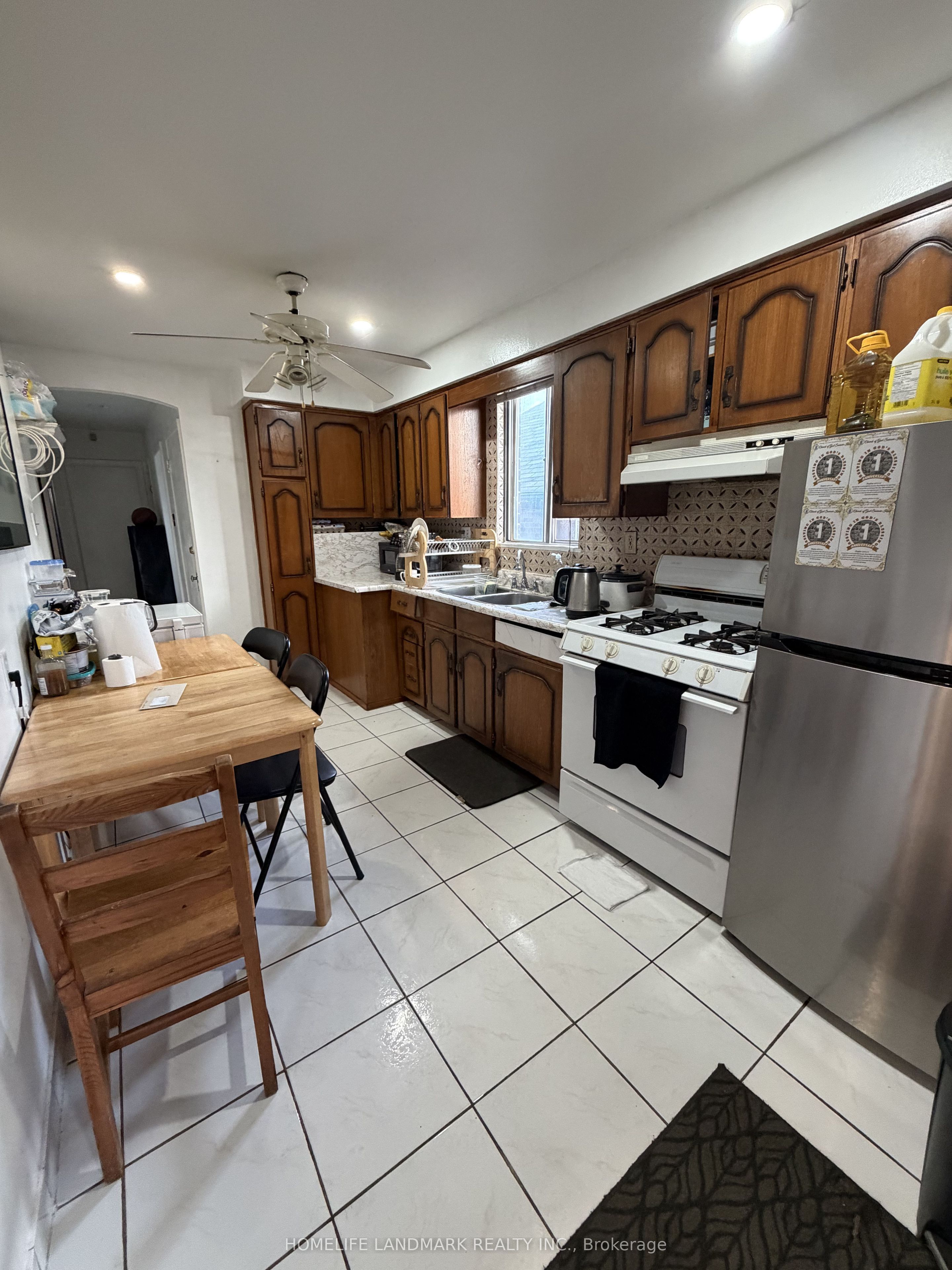 131 Cameron Avenue Property Photo 5