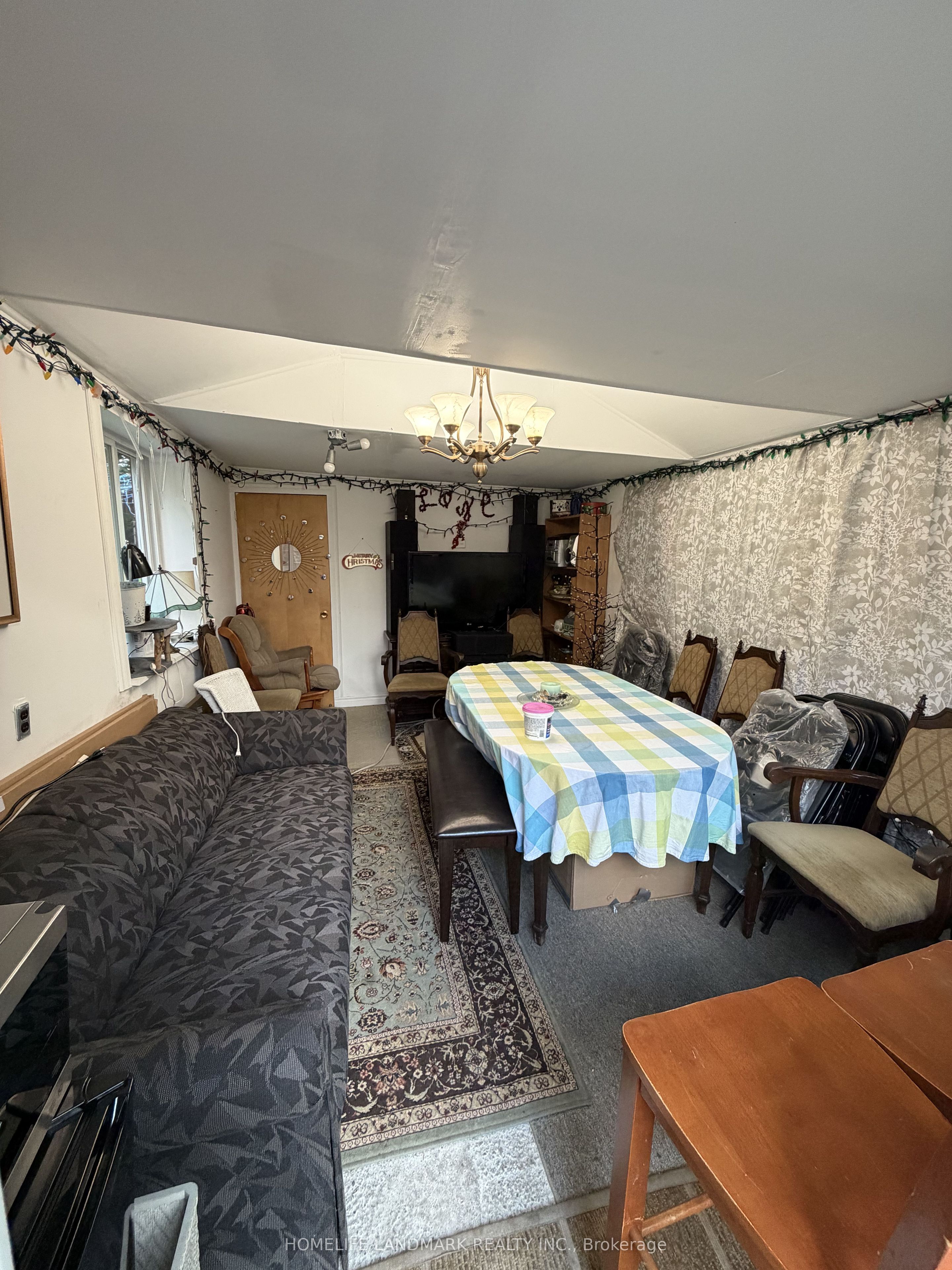 131 Cameron Avenue Property Photo 11