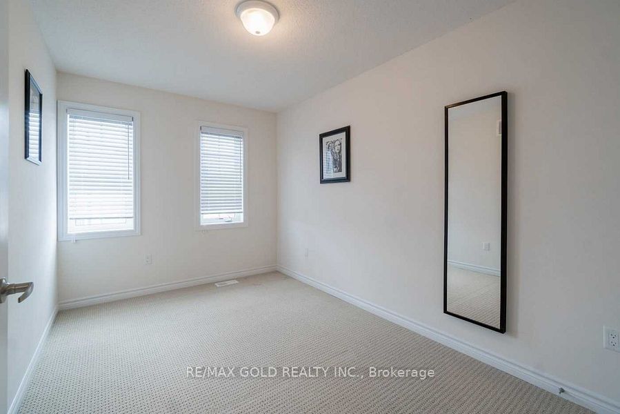 13 Walbrook Road Property Photo 13