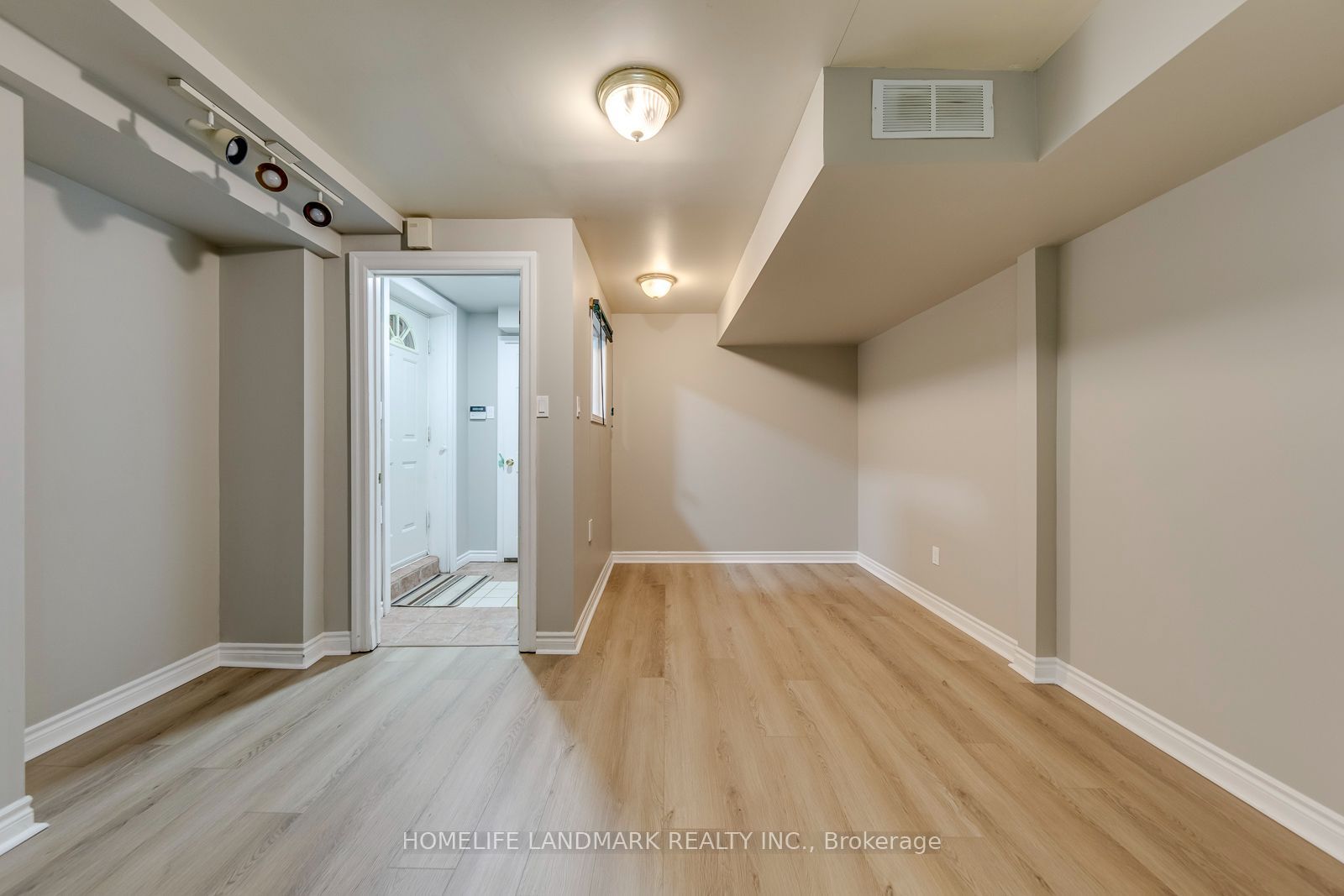 67 Cudmore Road Property Photo 40
