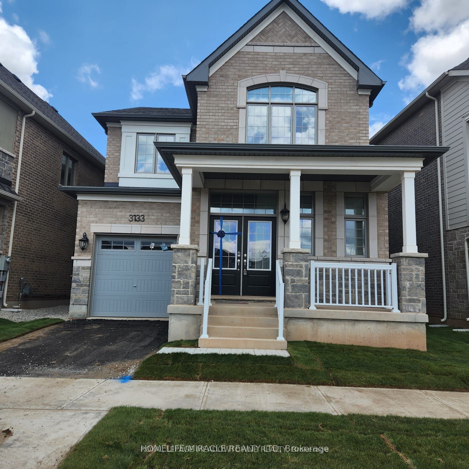 3133 Moss Gardens Property Photo 1