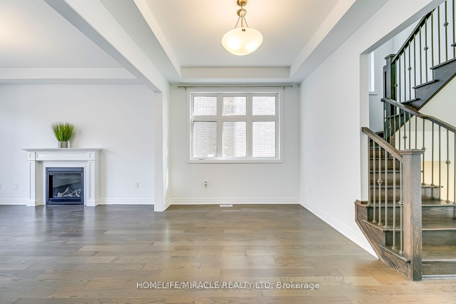 3133 Moss Gardens Property Photo 12