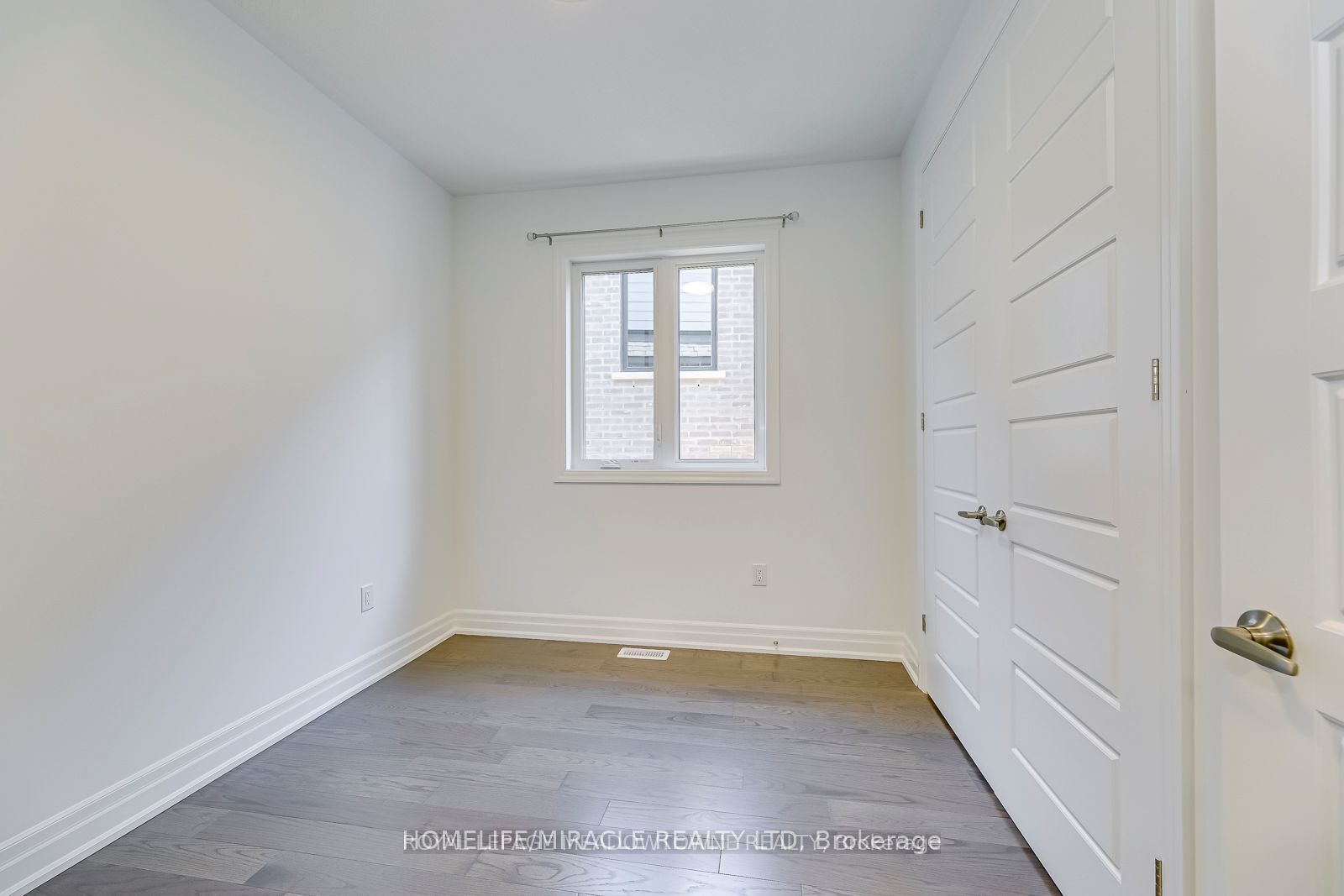 3133 Moss Gardens Property Photo 16