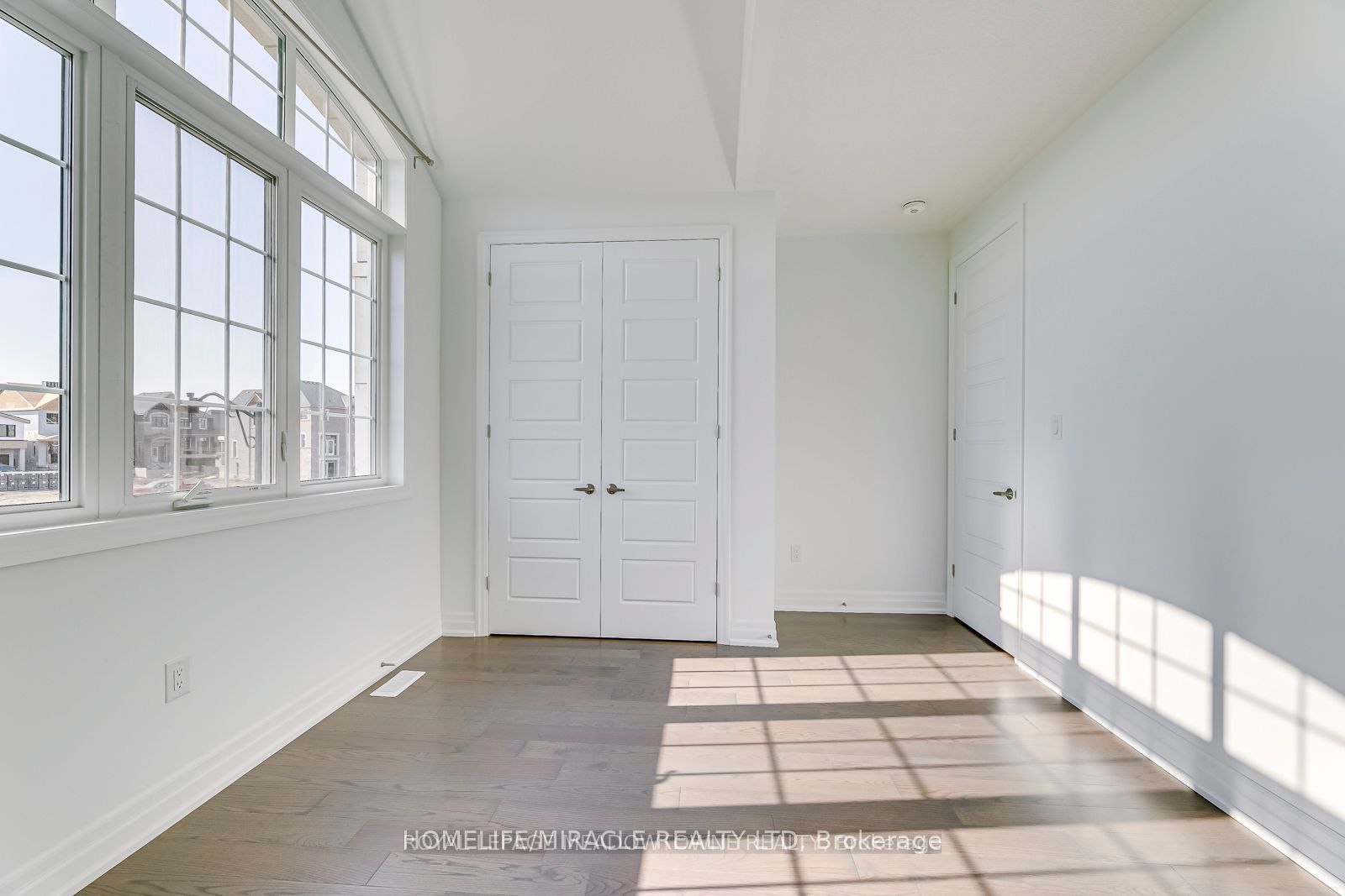 3133 Moss Gardens Property Photo 27