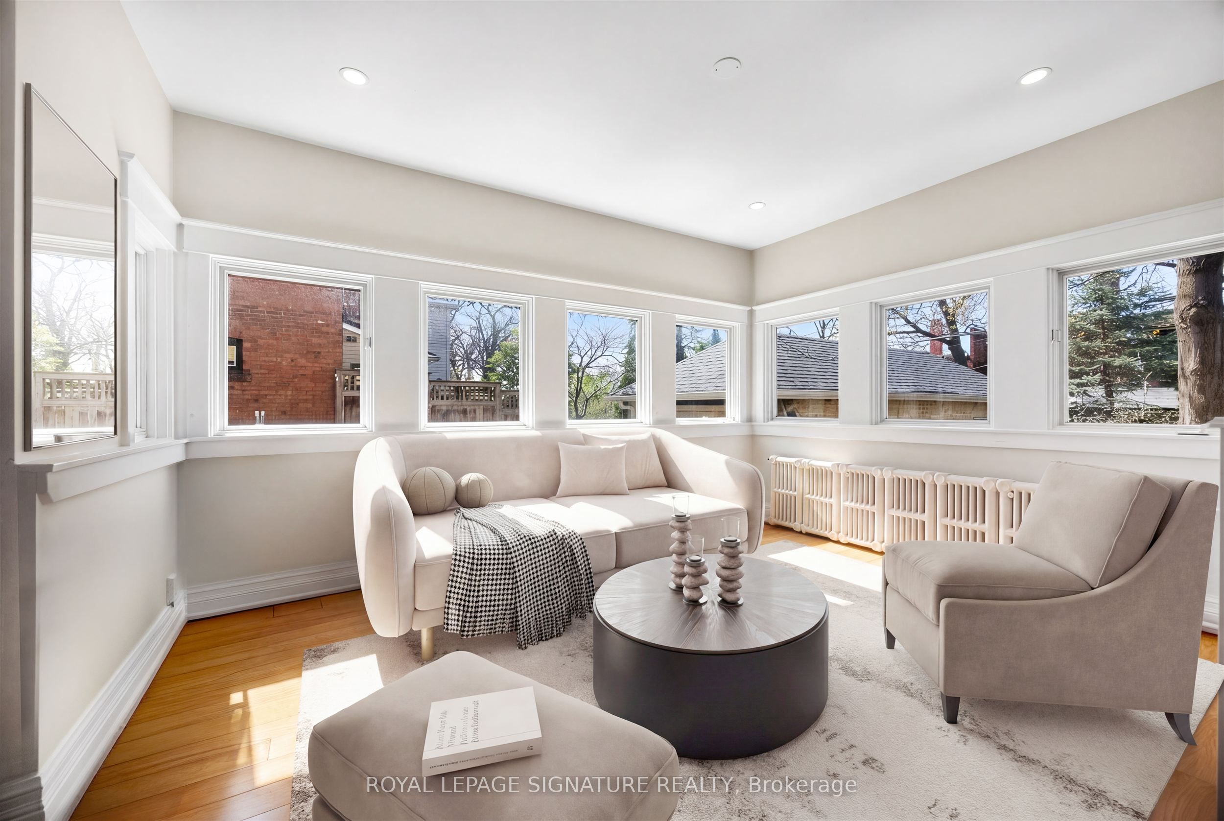 426 Armadale Avenue Property Photo 15