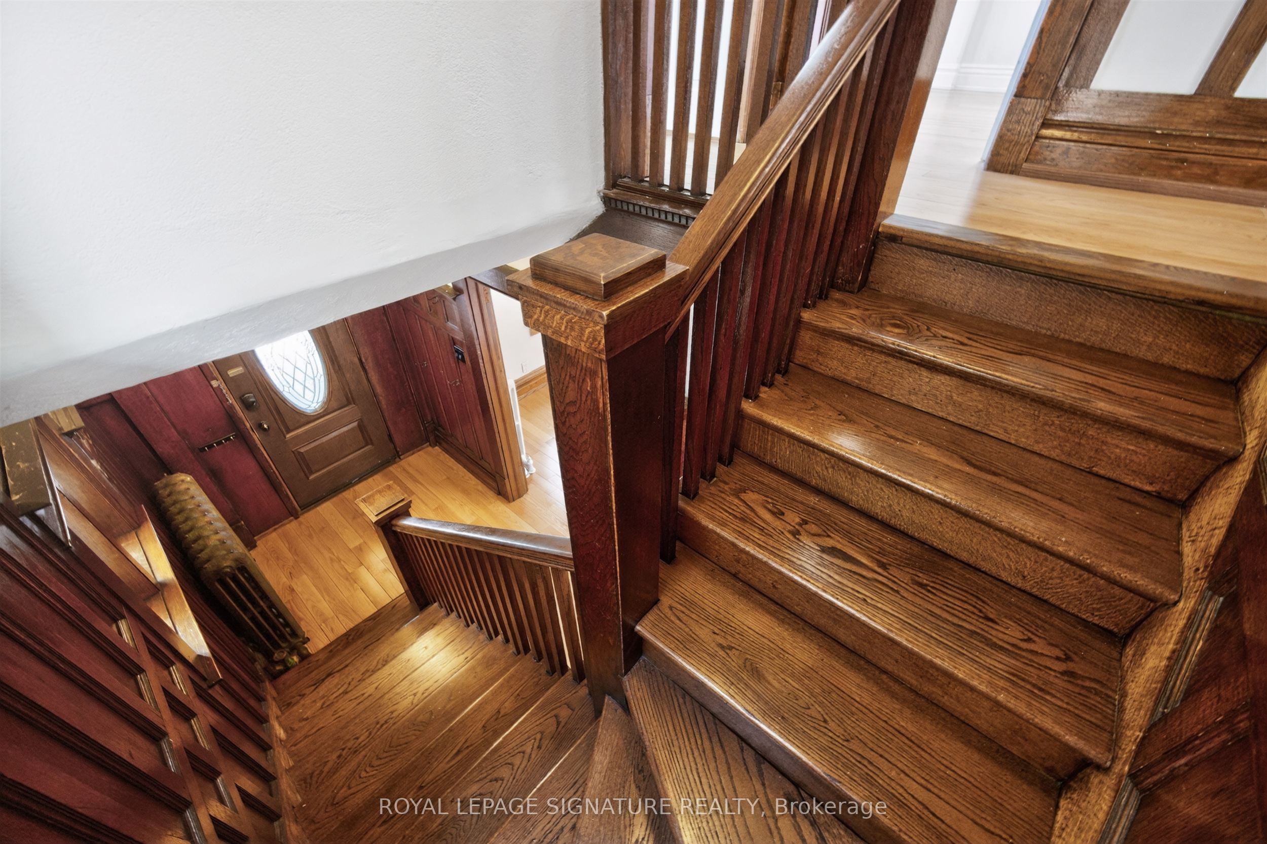 426 Armadale Avenue Property Photo 22