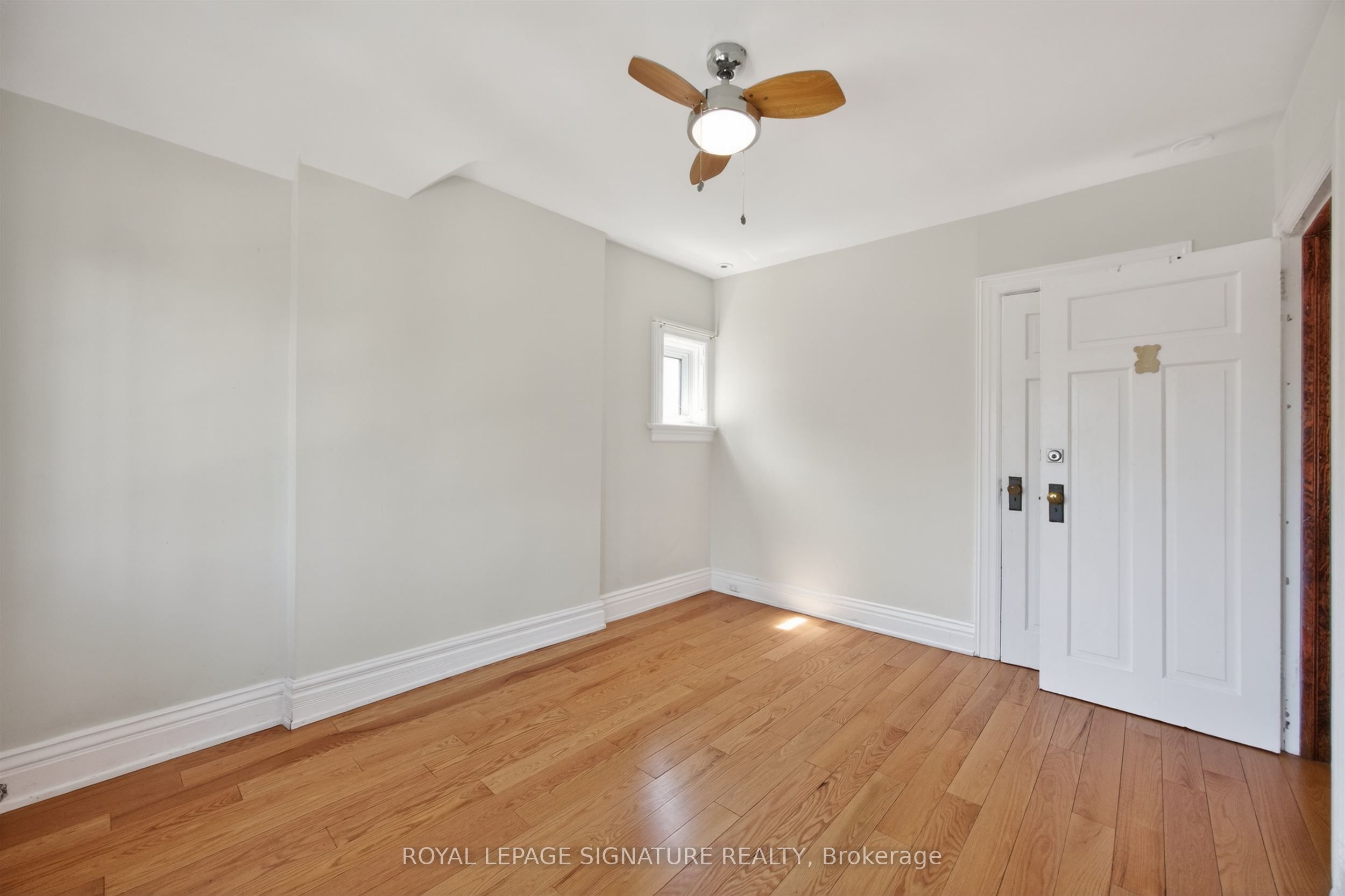 426 Armadale Avenue Property Photo 32