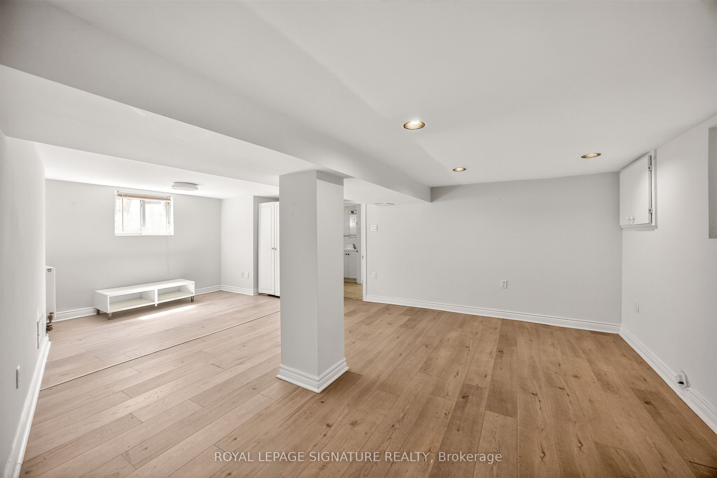 426 Armadale Avenue Property Photo 40