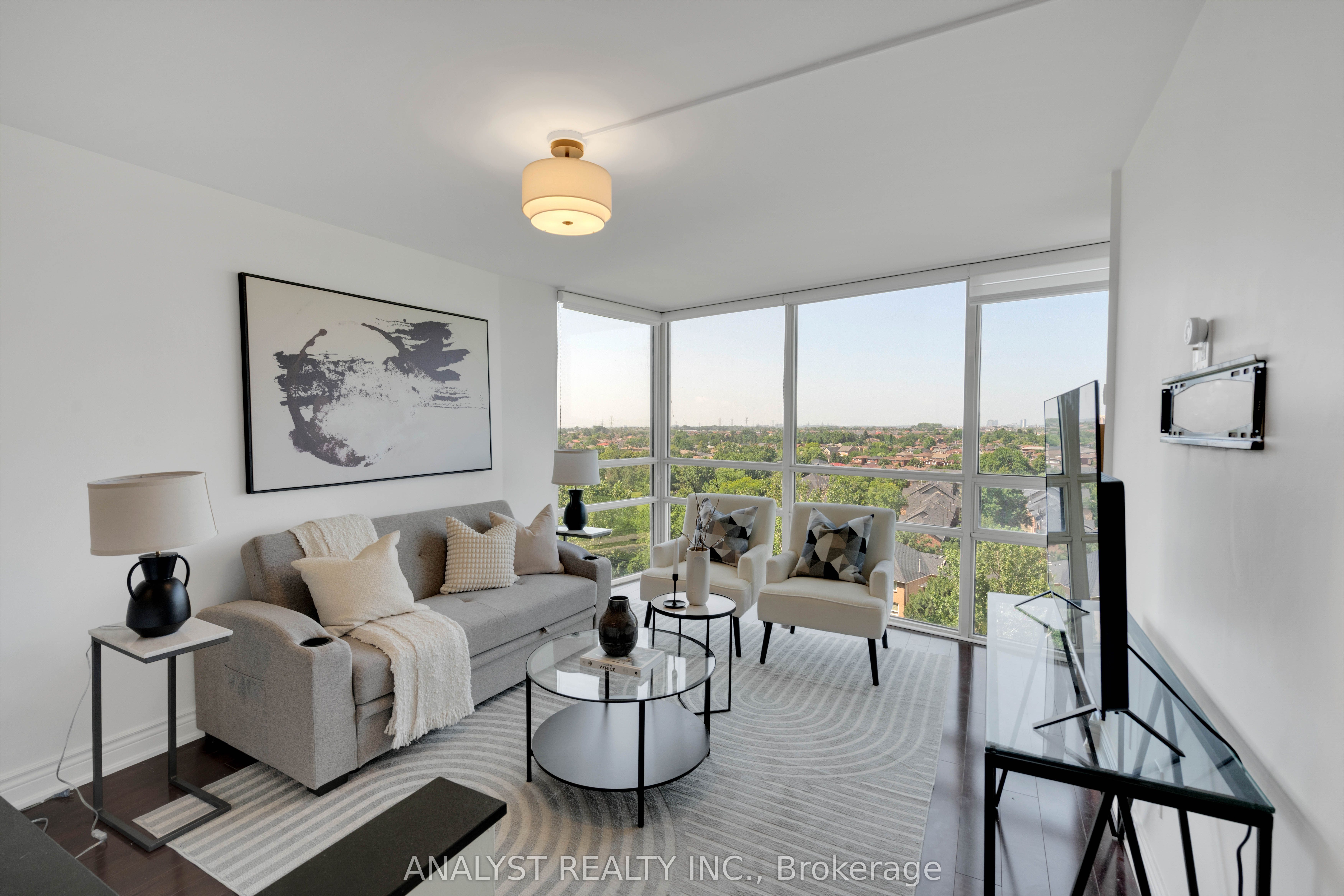 50 Eglinton Avenue W 909 Property Photo 15