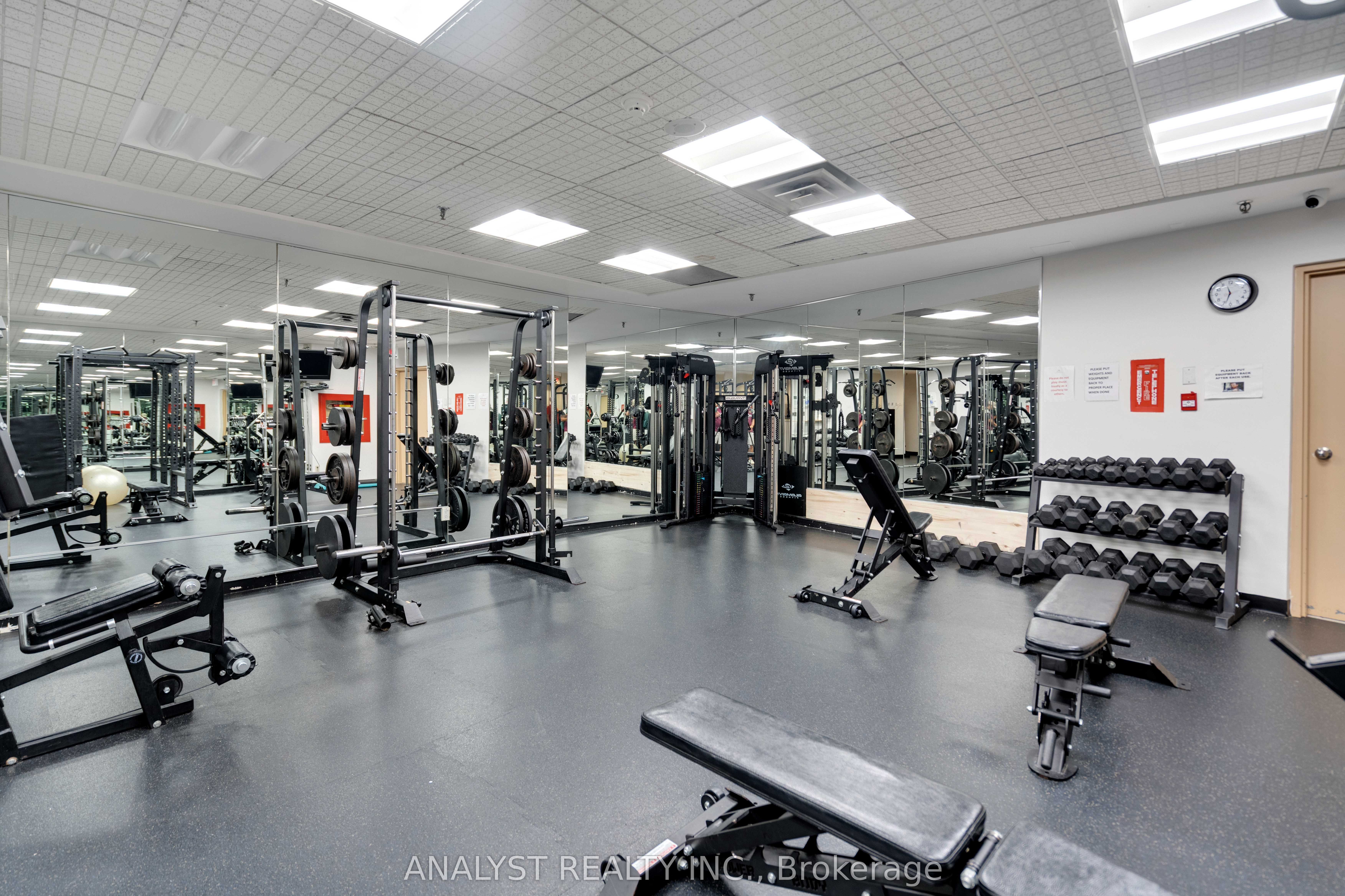 50 Eglinton Avenue W 909 Property Photo 30