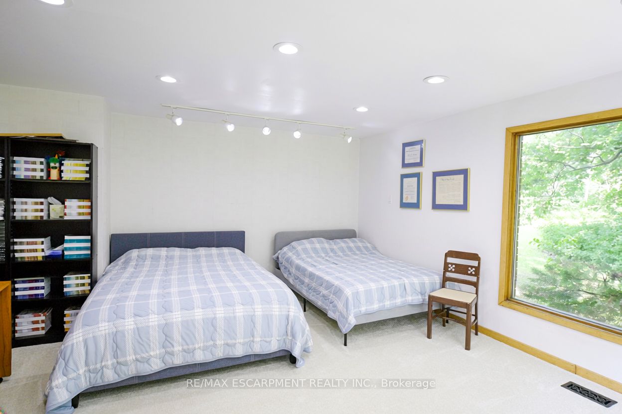 560 Crane Court Property Photo 20