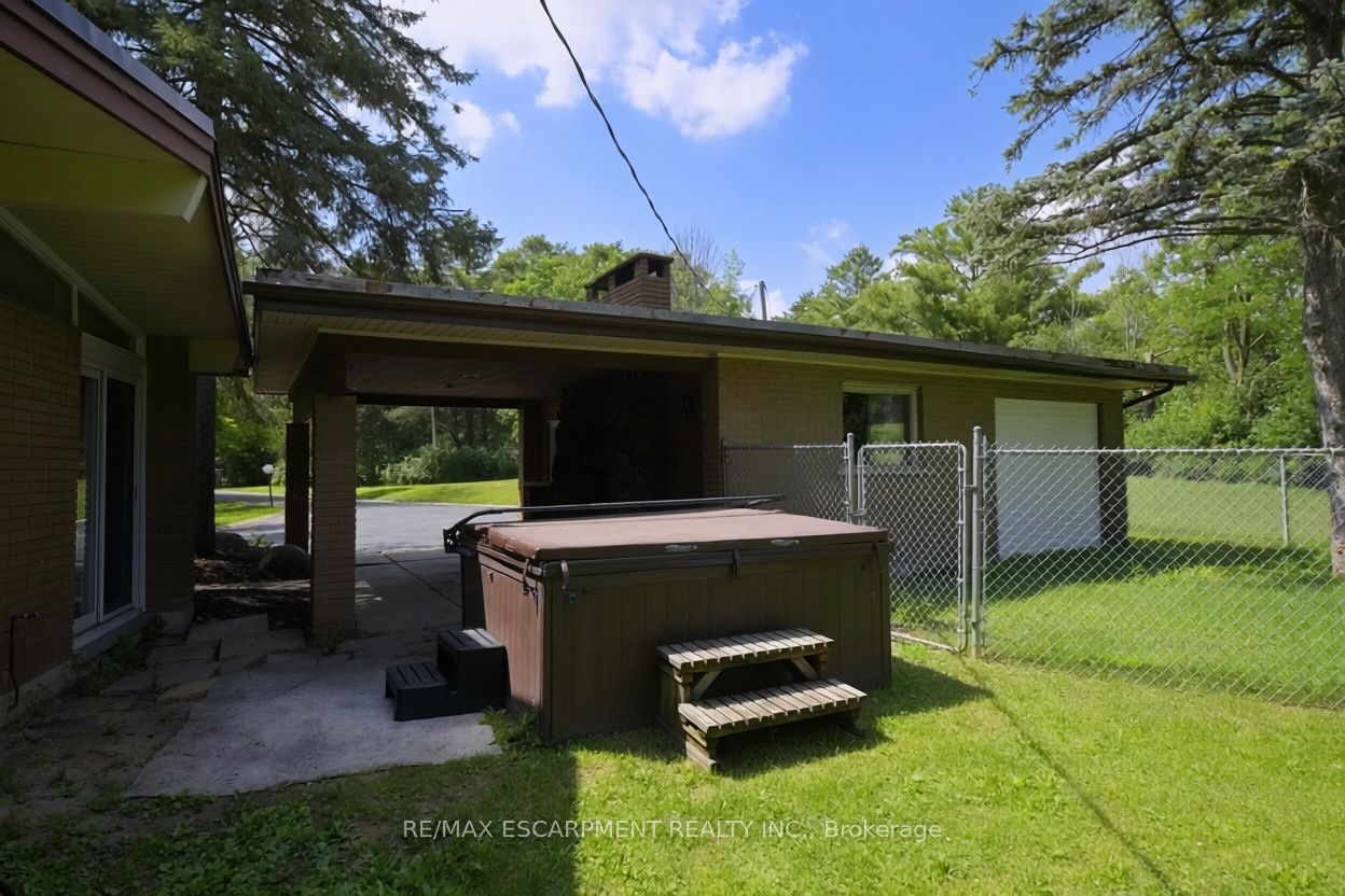560 Crane Court Property Photo 37