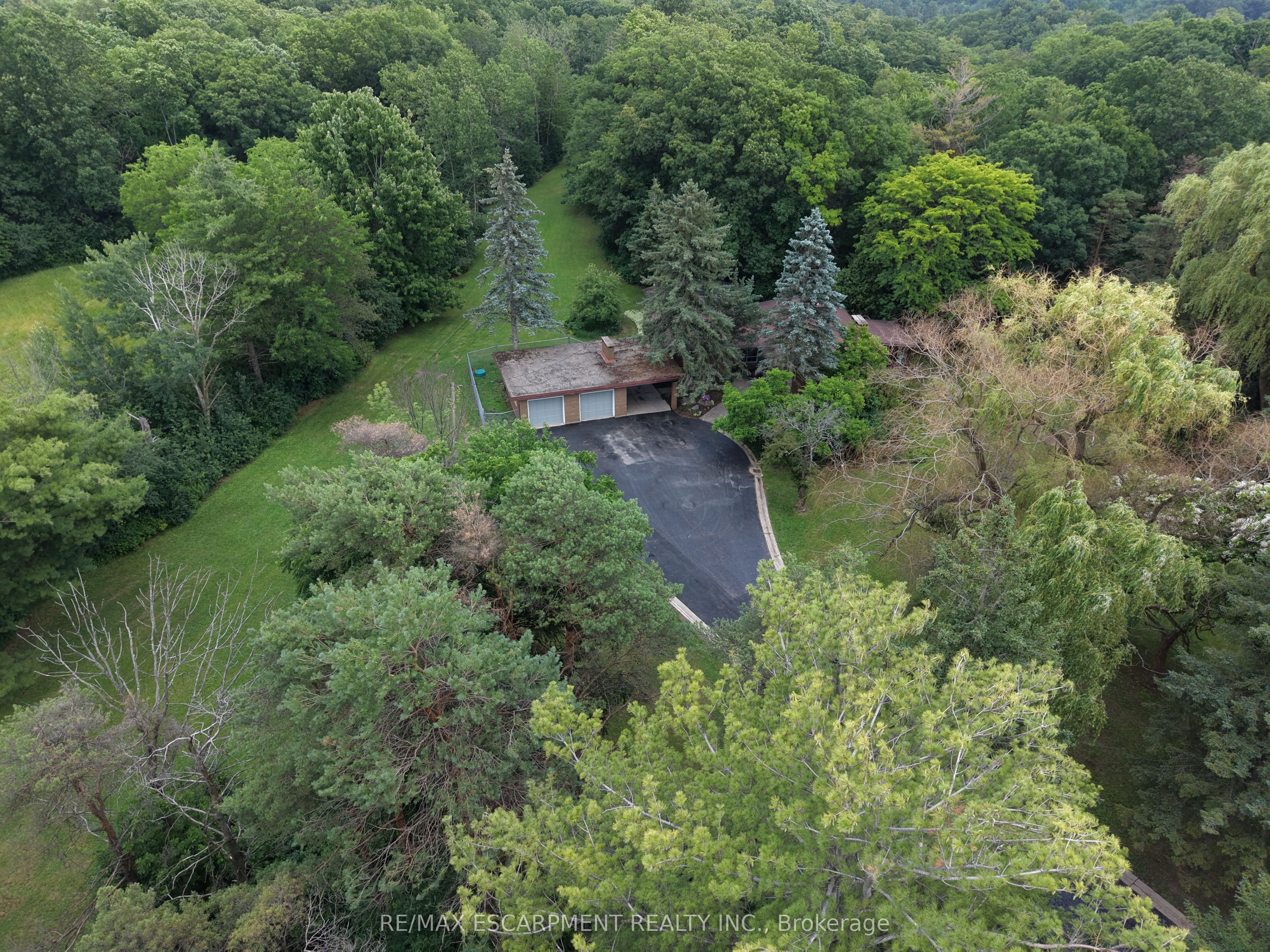 560 Crane Court Property Photo 43
