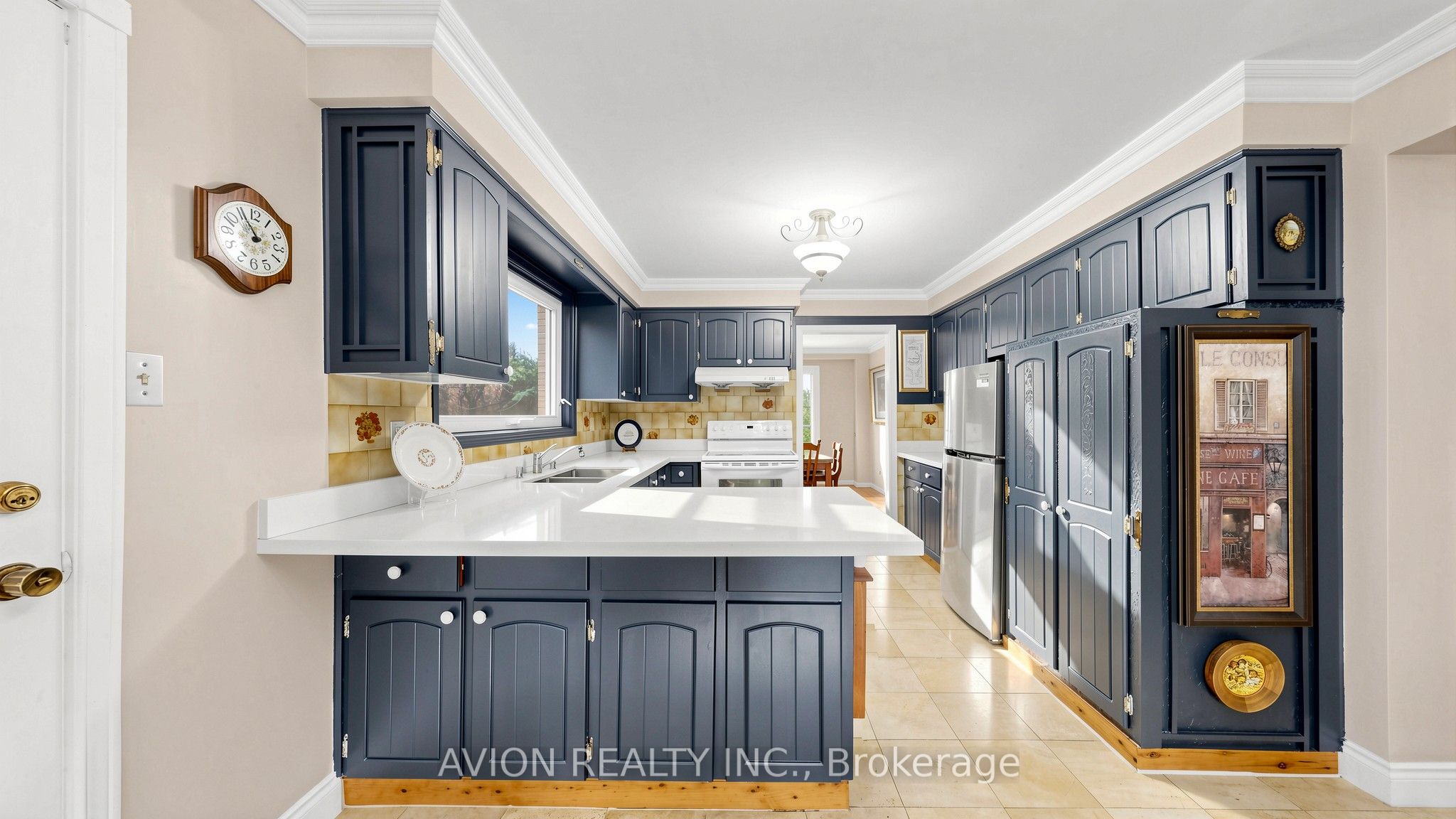 1423 Malibou Terrace Property Photo 12