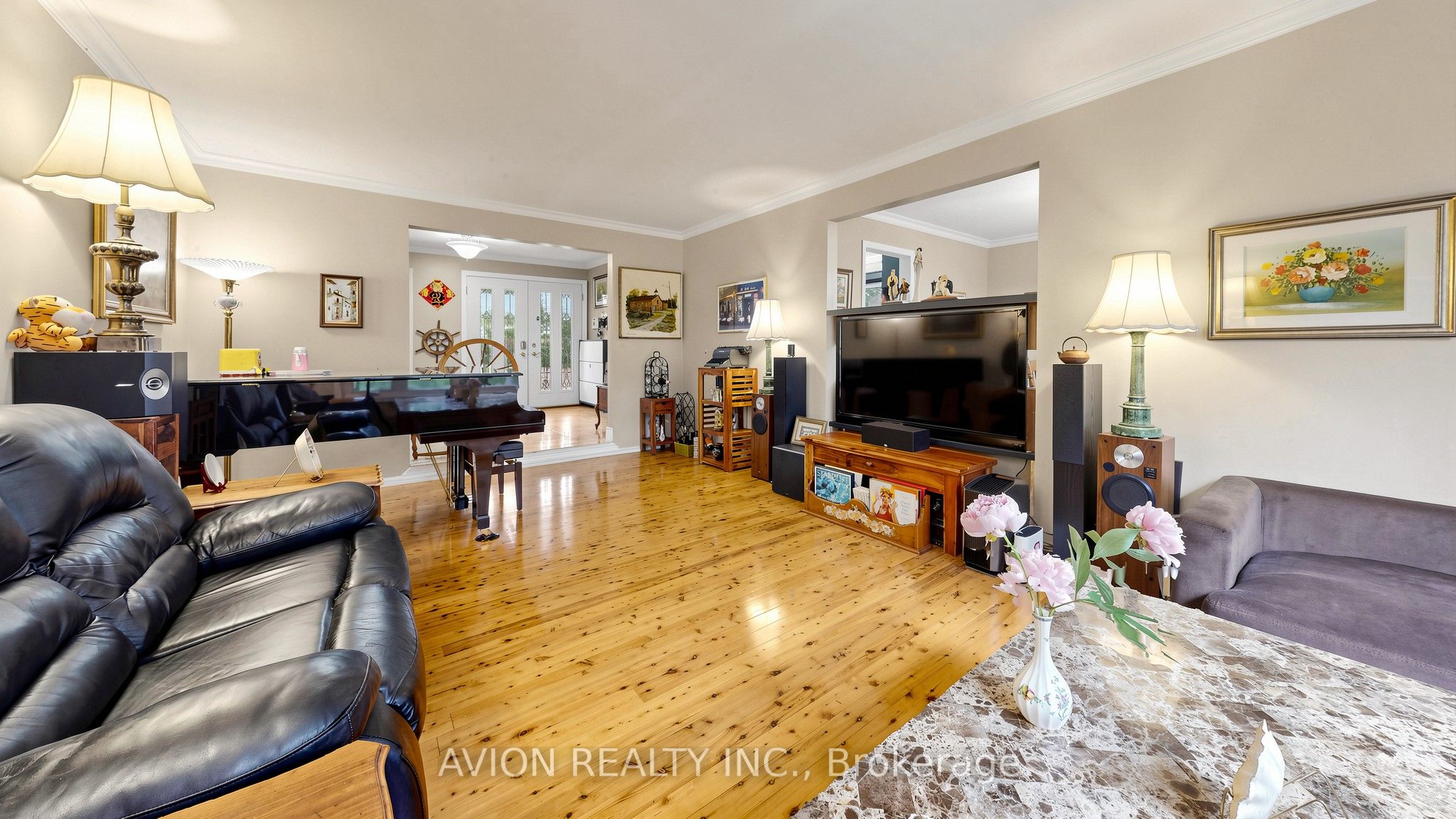1423 Malibou Terrace Property Photo 14