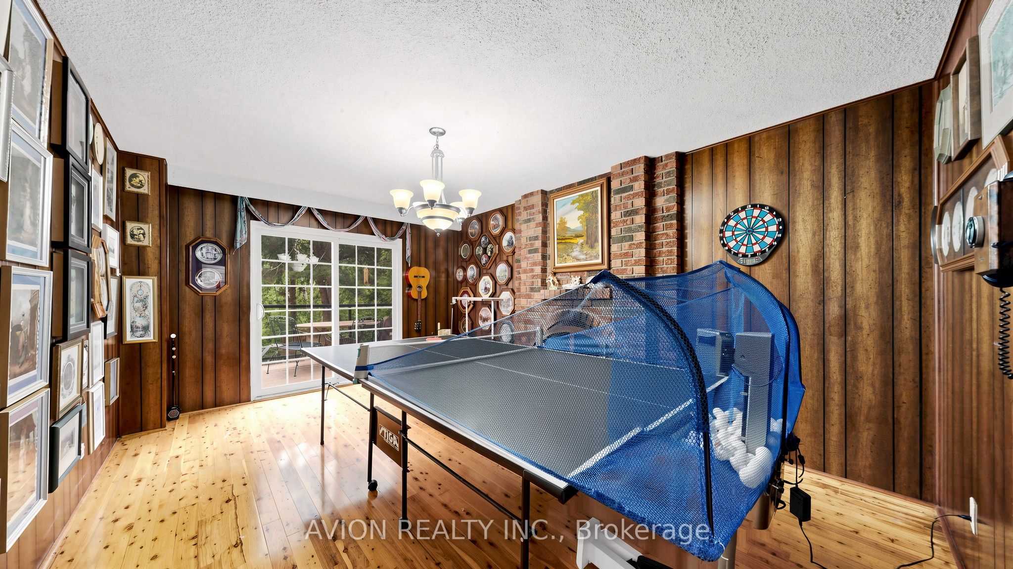 1423 Malibou Terrace Property Photo 23