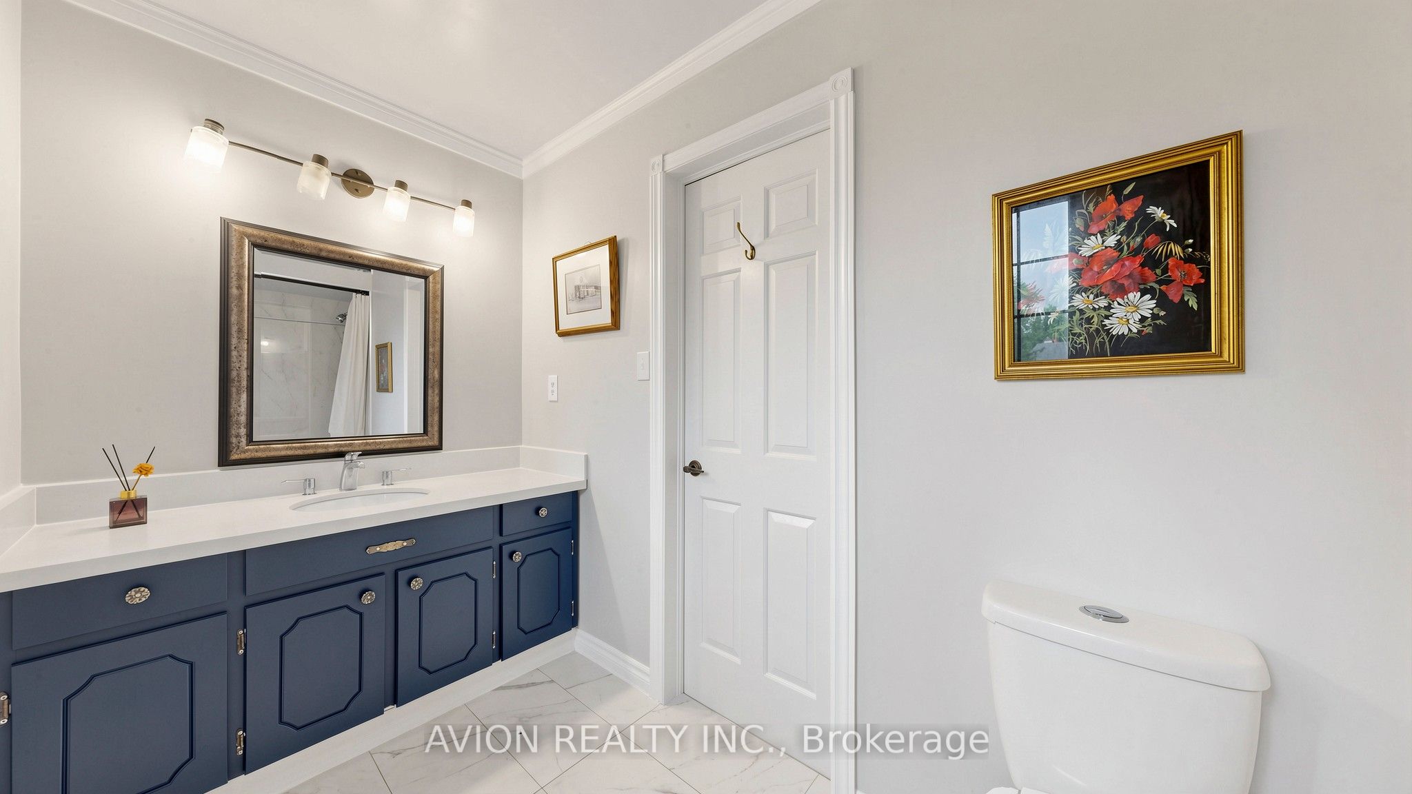 1423 Malibou Terrace Property Photo 32