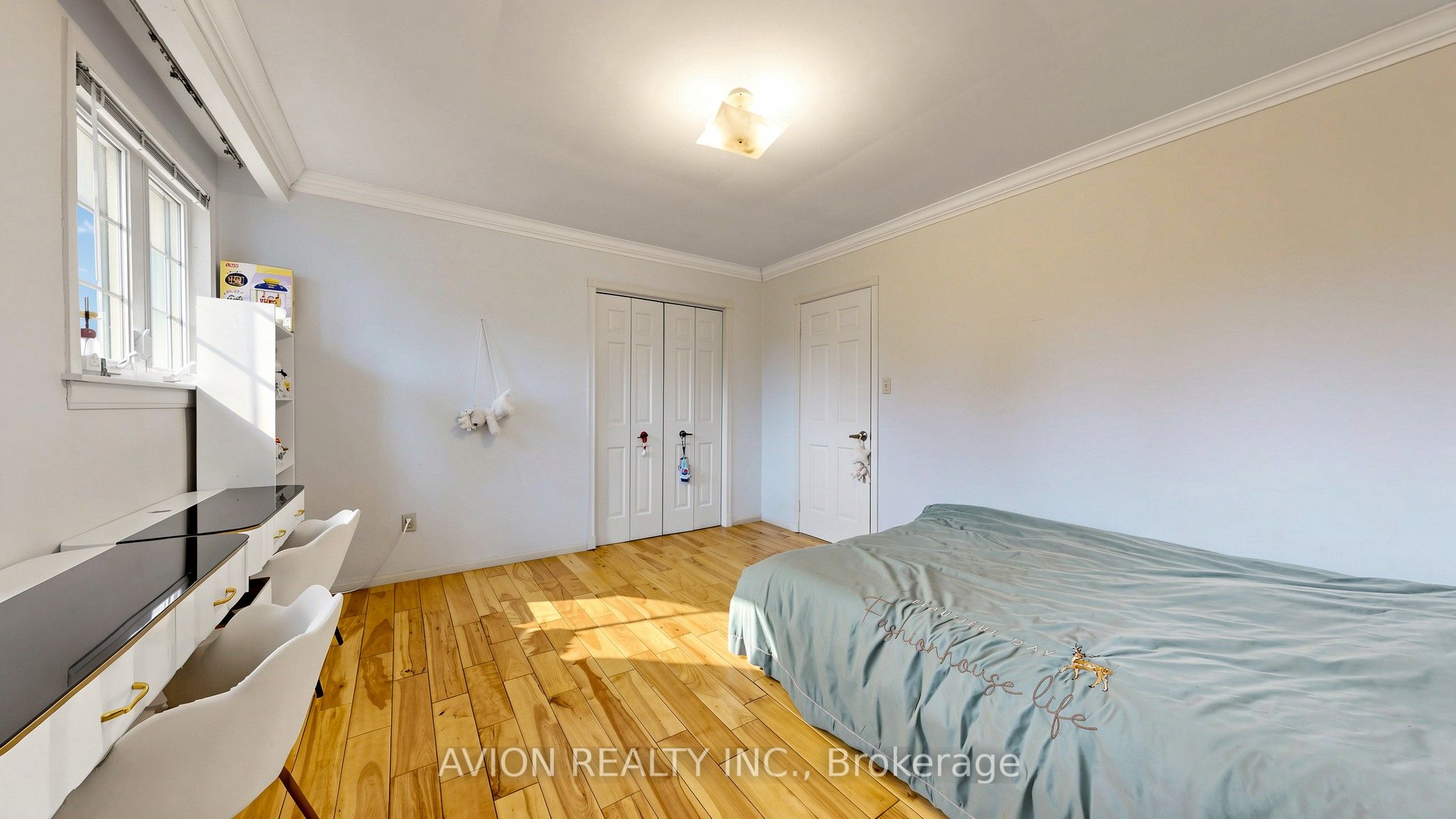 1423 Malibou Terrace Property Photo 36
