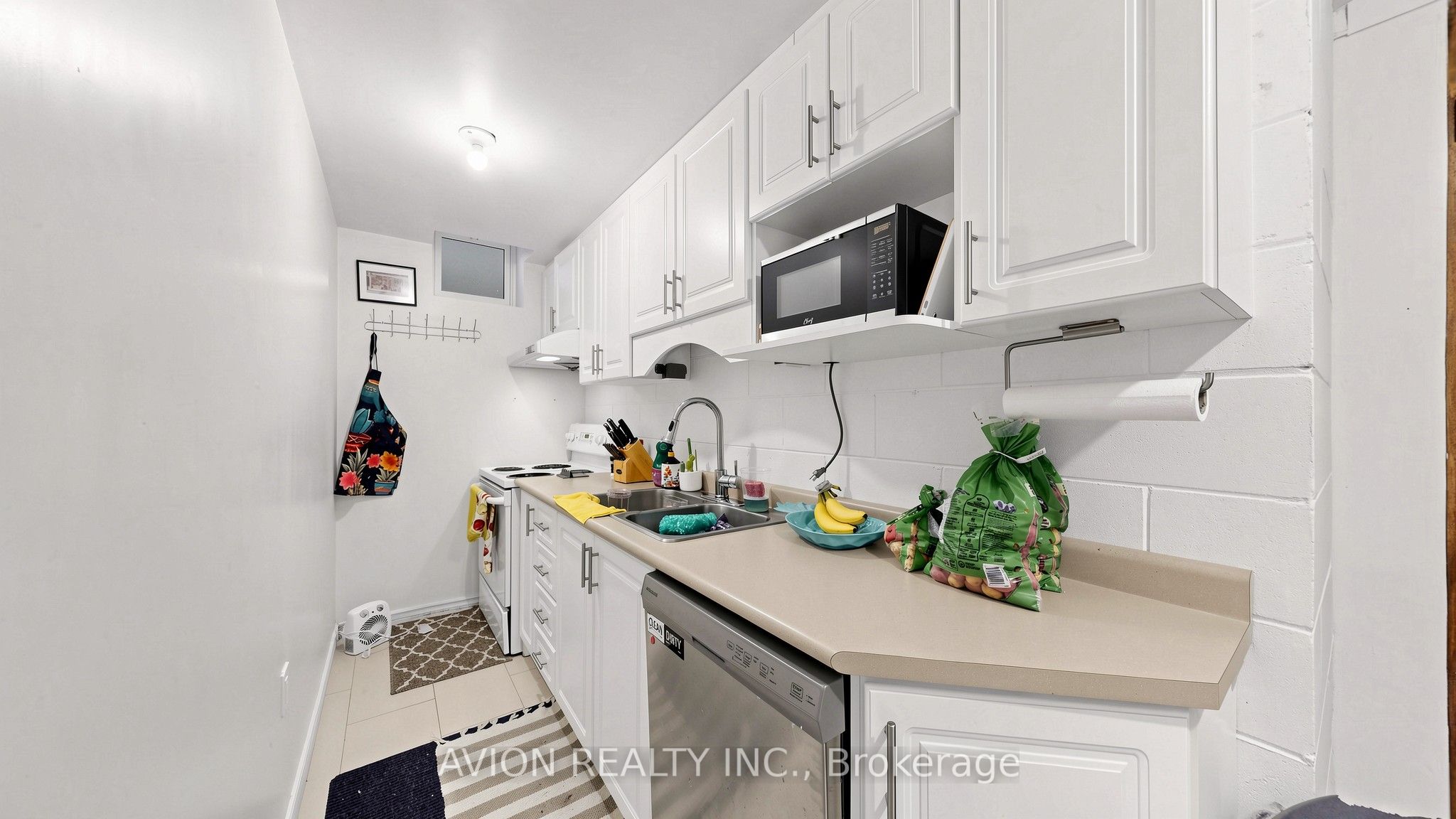 1423 Malibou Terrace Property Photo 45