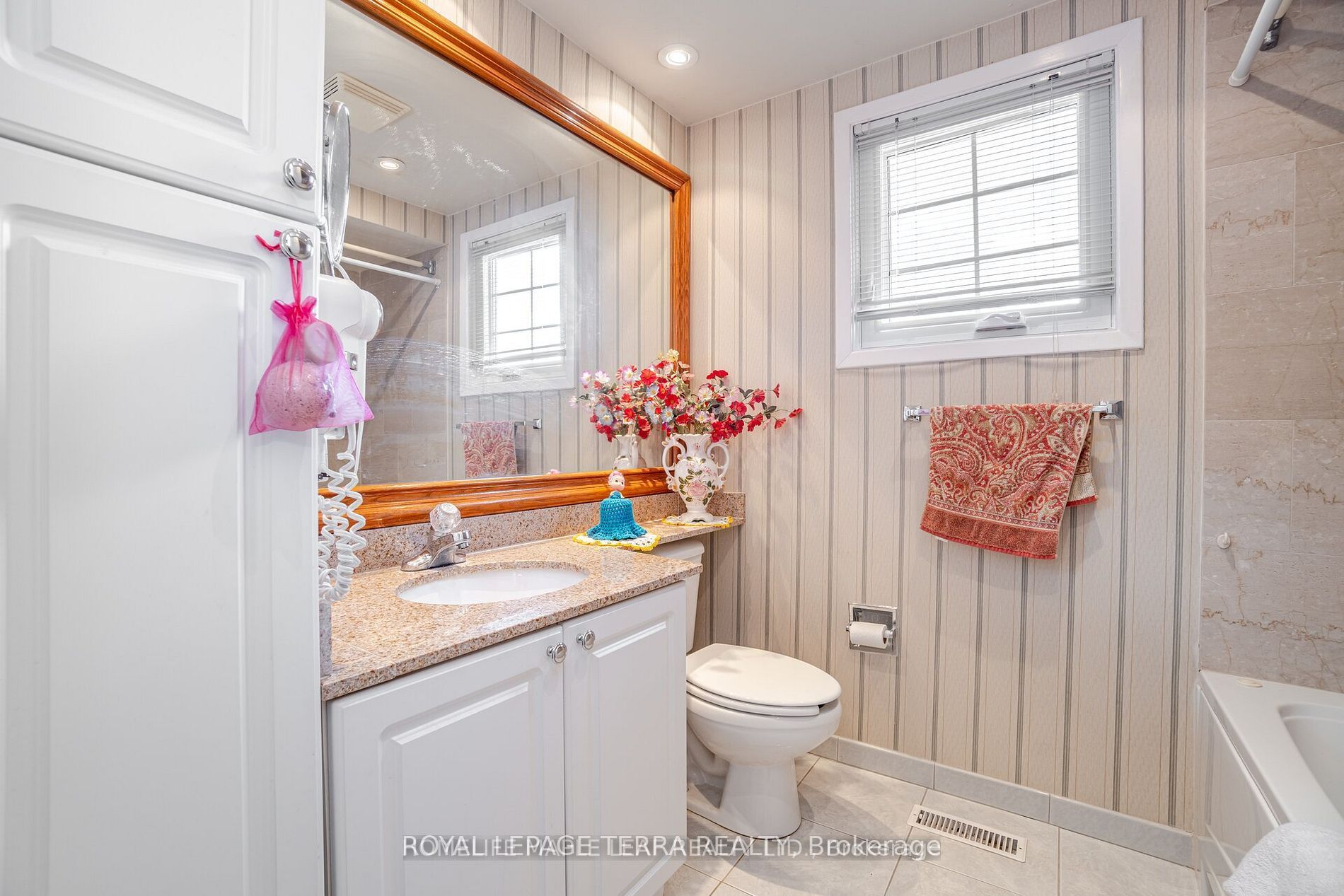 14 Sheringham Street Property Photo 25