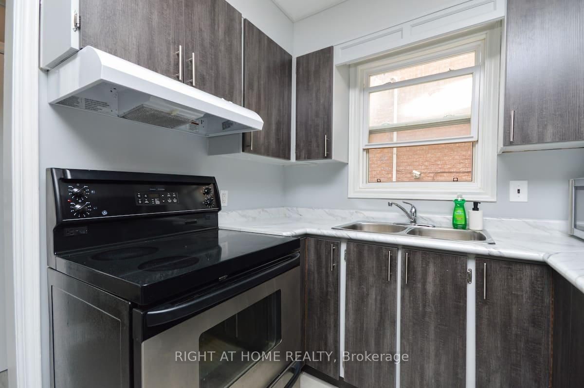 9 Donald Avenue 2 Property Photo 3