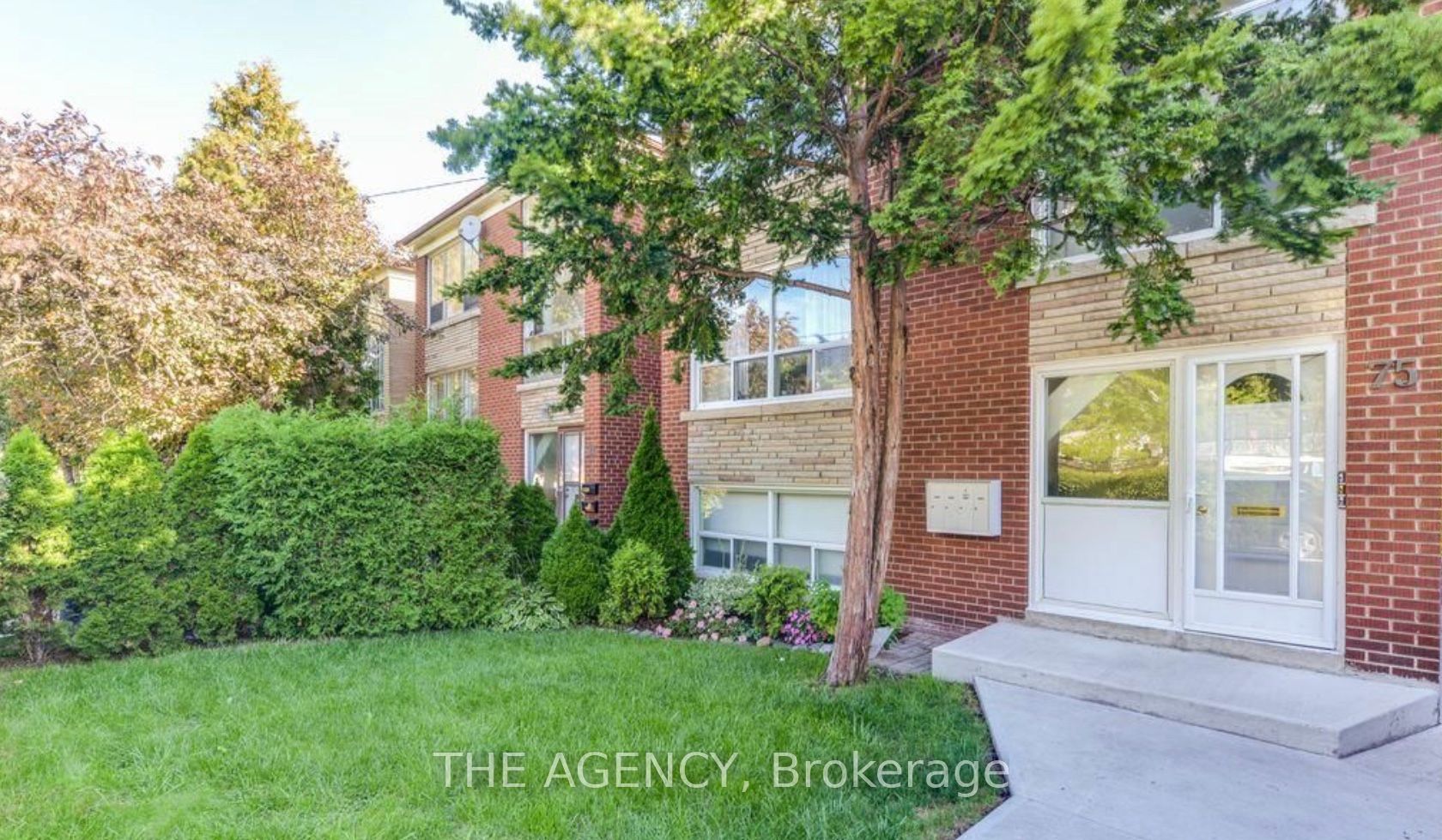 75 Keele Street 1 Property Photo 3