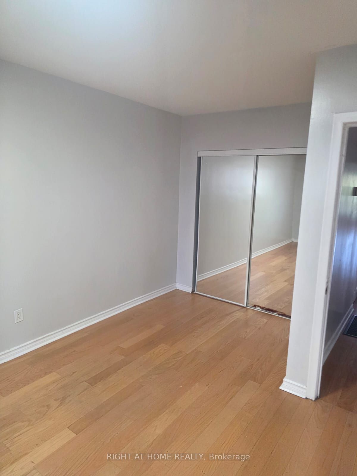 34 Goldsboro Road Main Floor Property Photo 3