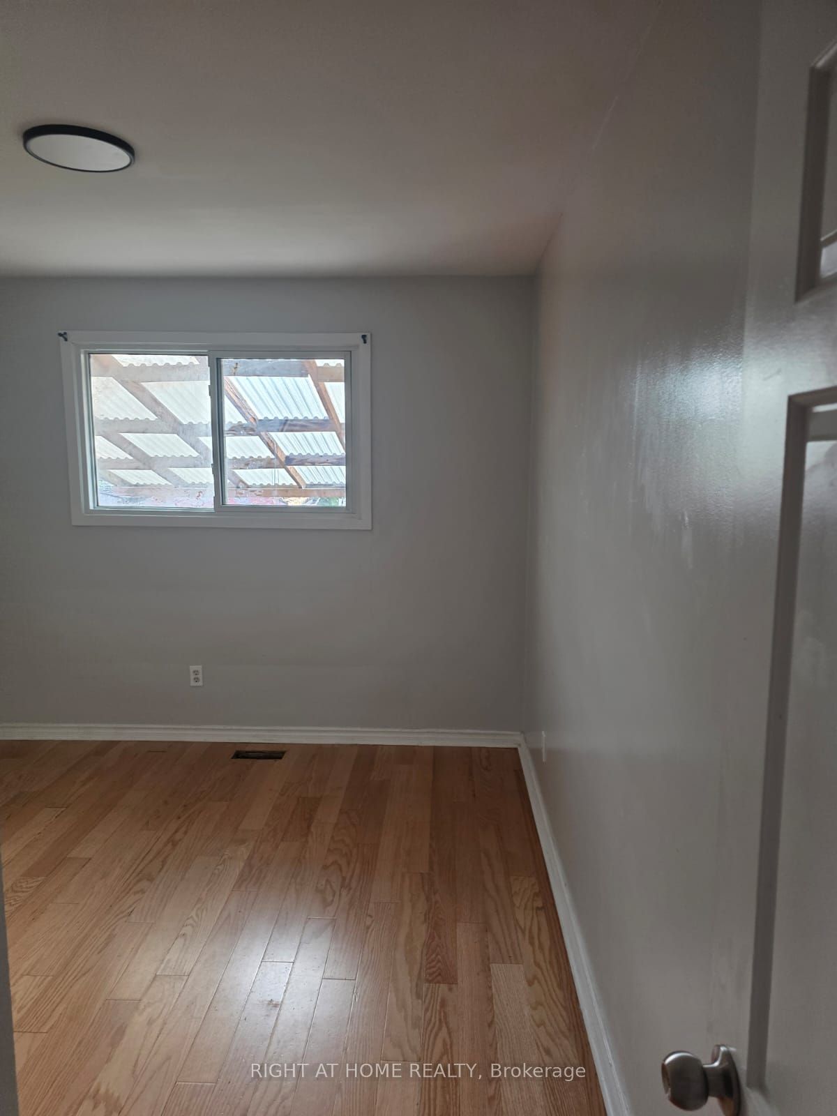 34 Goldsboro Road Main Floor Property Photo 7