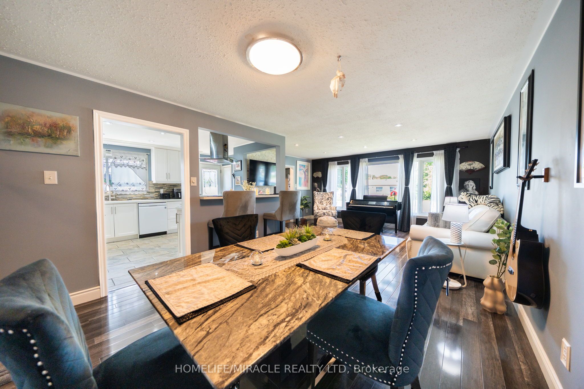 38 Ascot Avenue Property Photo 12