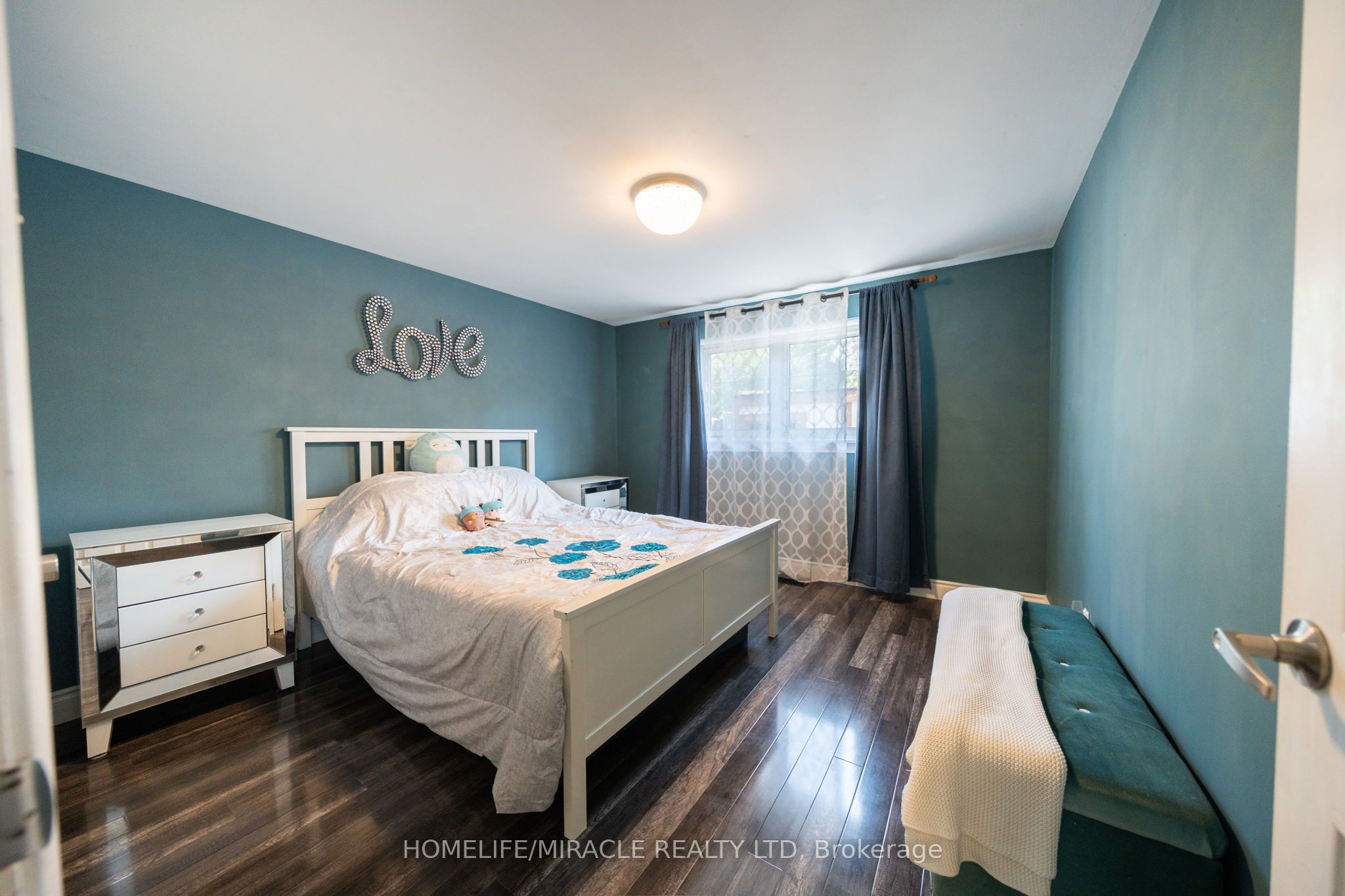 38 Ascot Avenue Property Photo 22