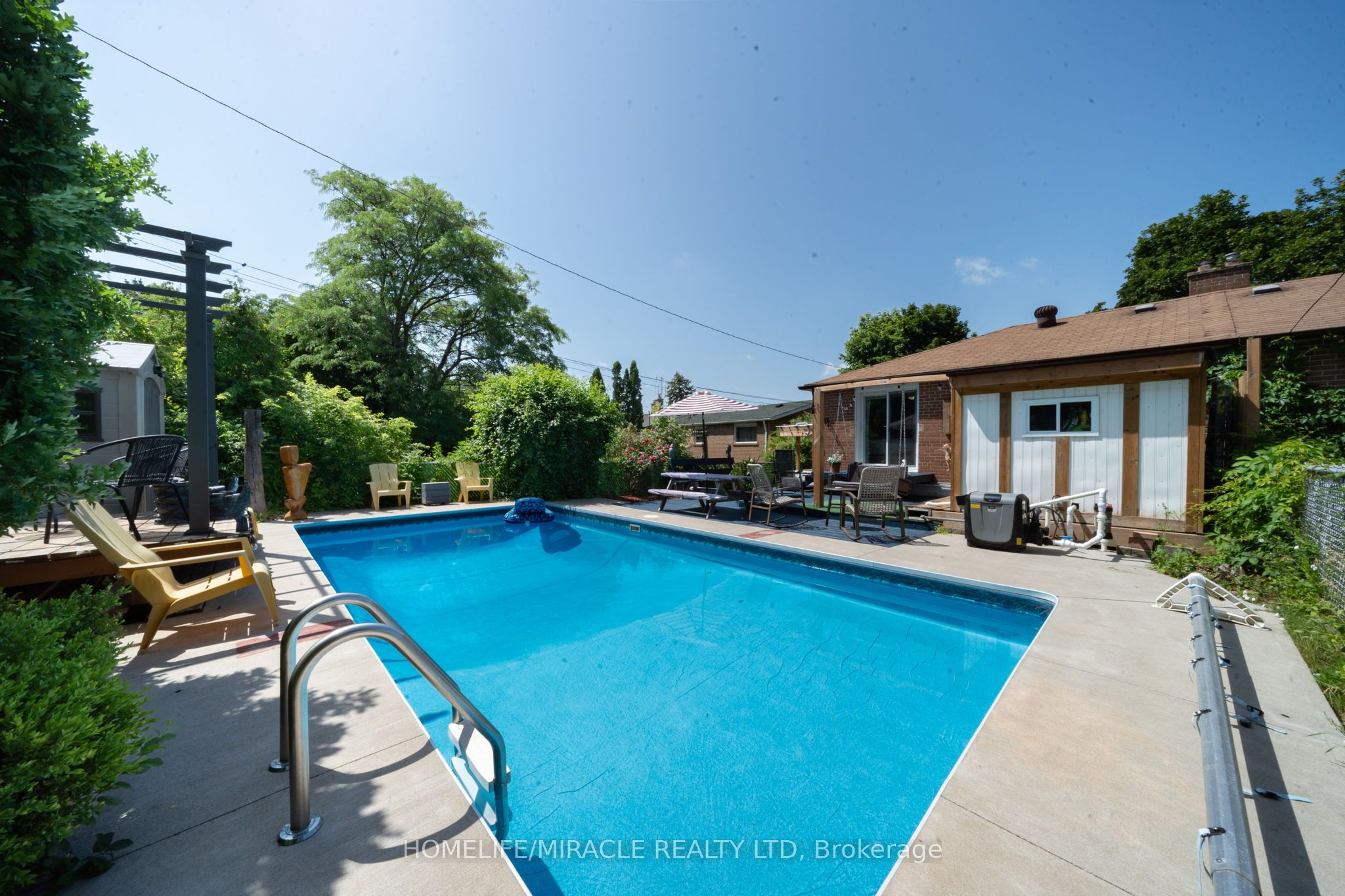 38 Ascot Avenue Property Photo 41