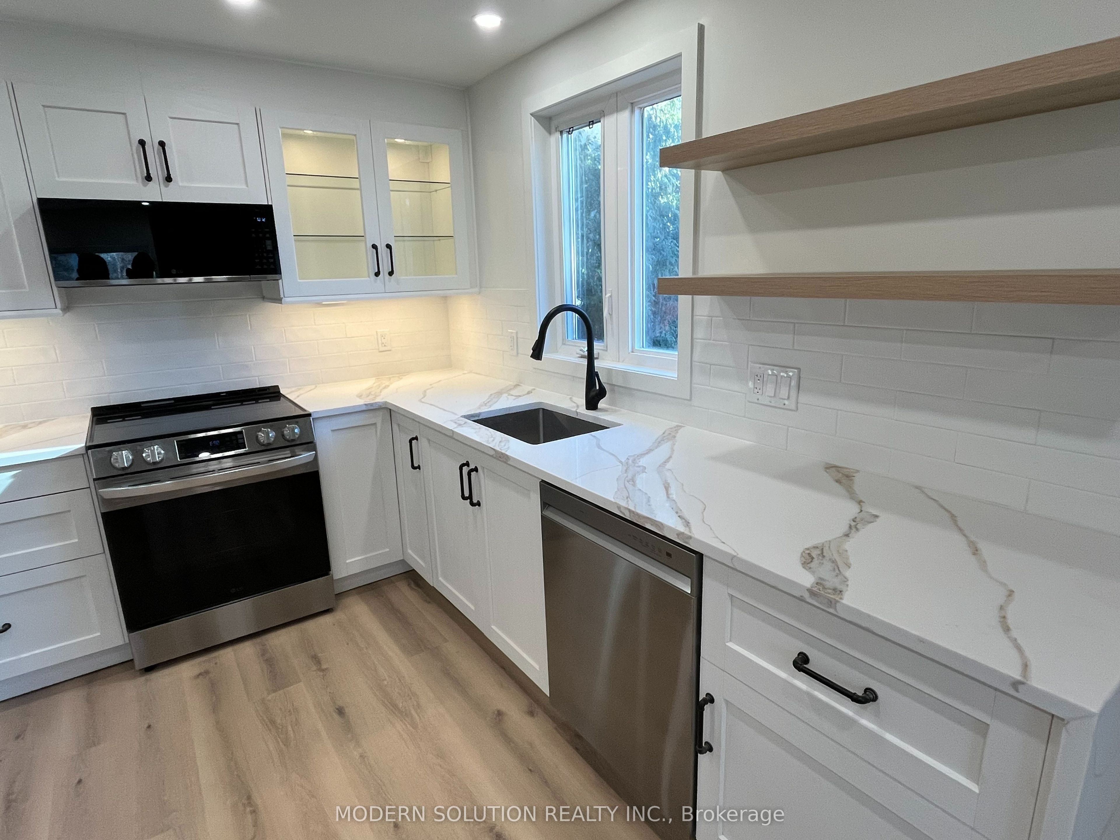 23 Tilden Crescent Property Photo 6