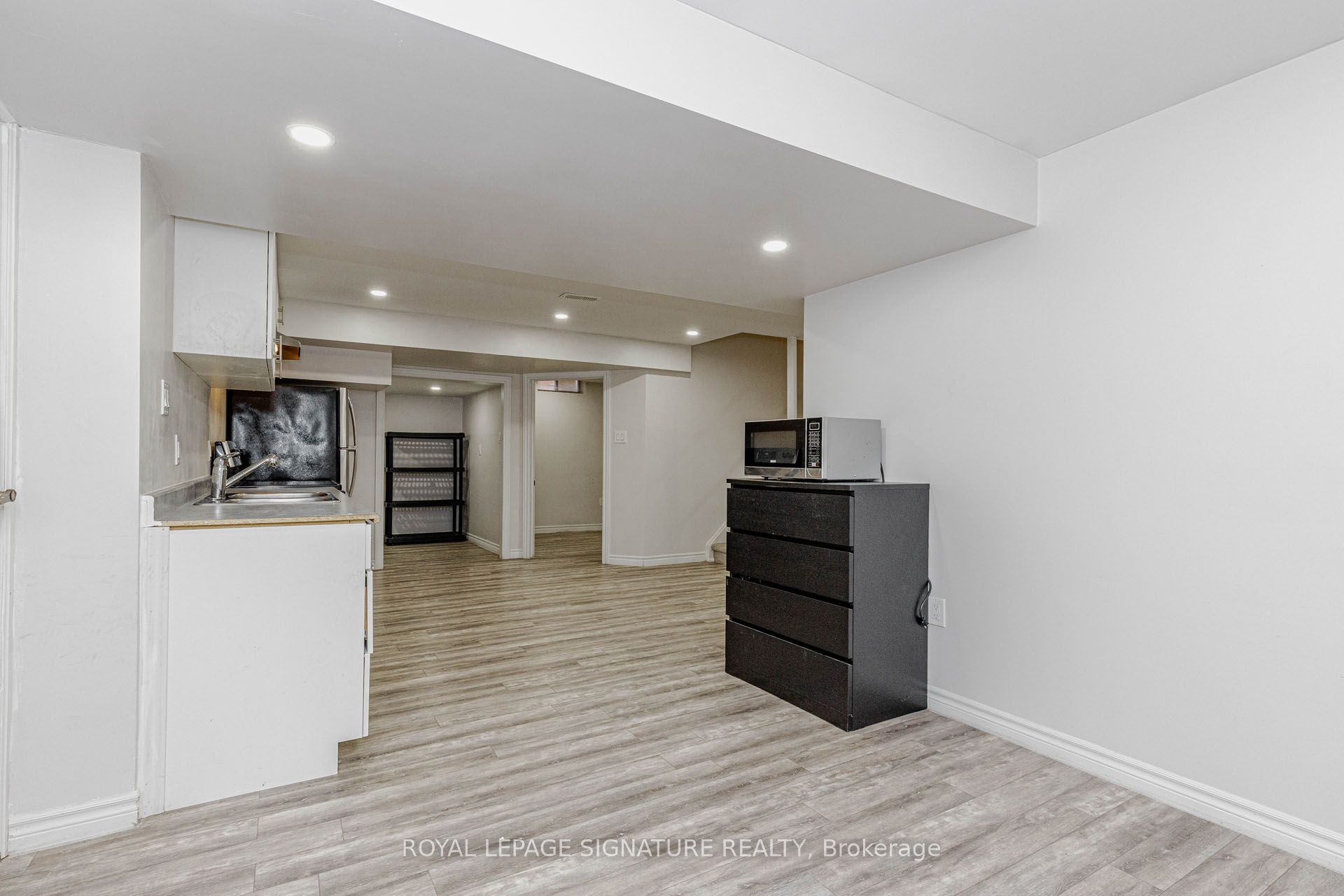 101 Hullrick Drive Basment Property Photo 12