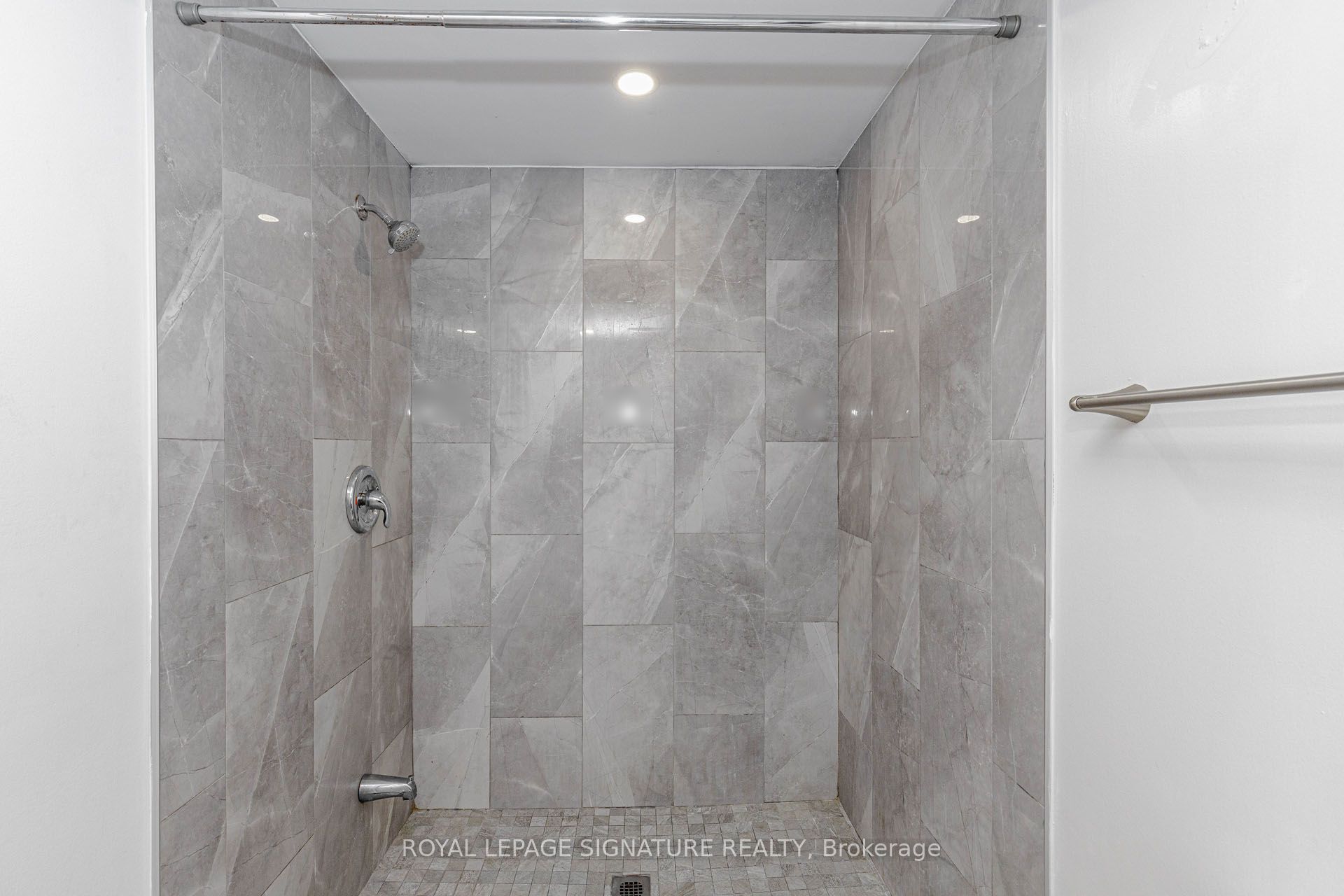 101 Hullrick Drive Basment Property Photo 21