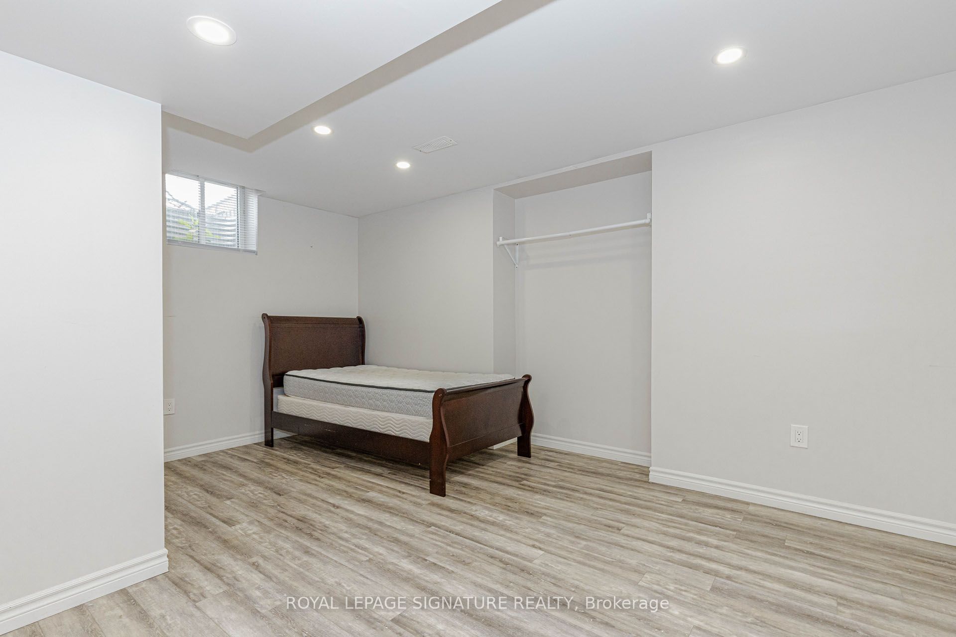 101 Hullrick Drive Basment Property Photo 22