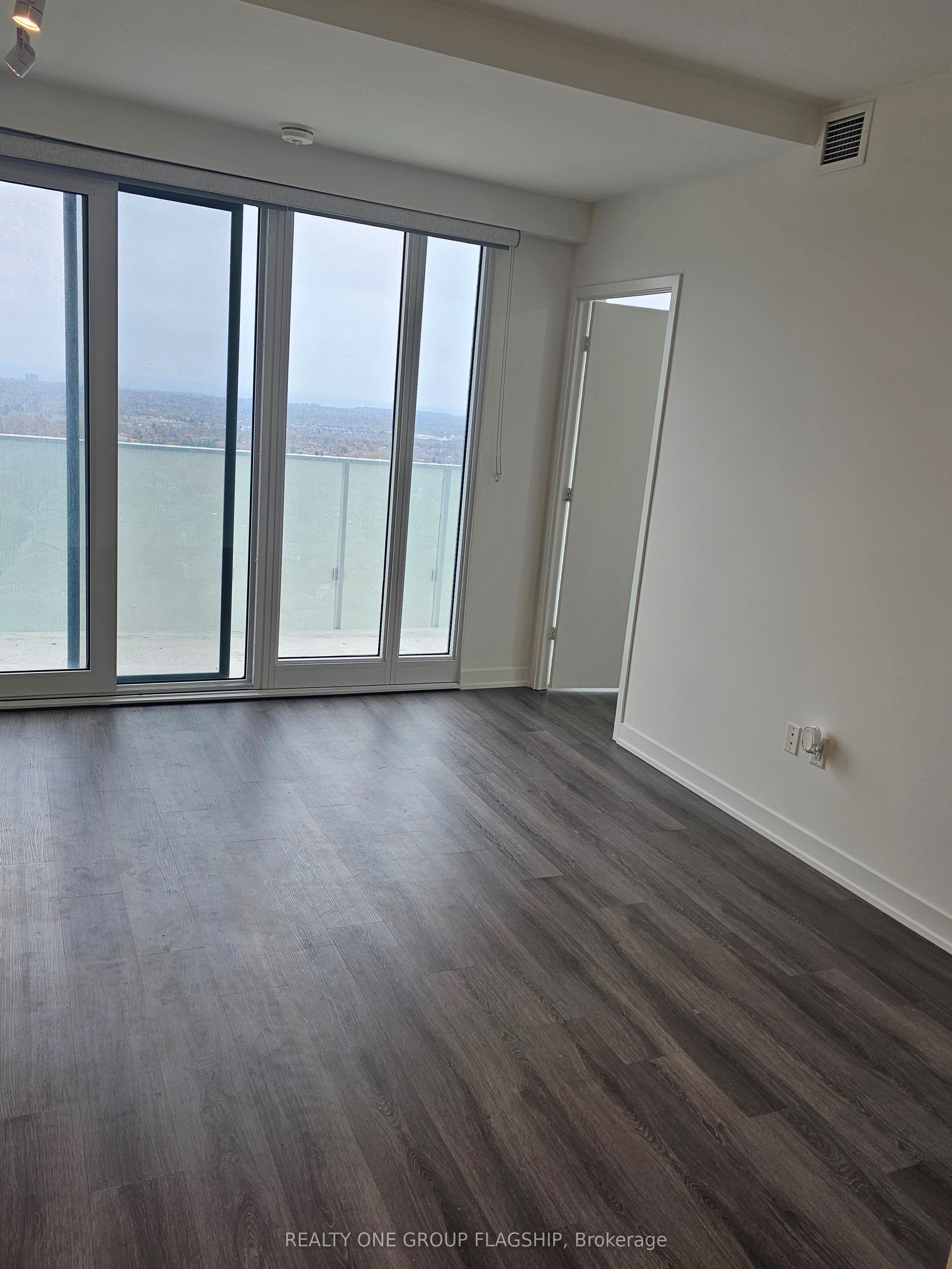 3883 Quartz Road 1809 Property Photo 6