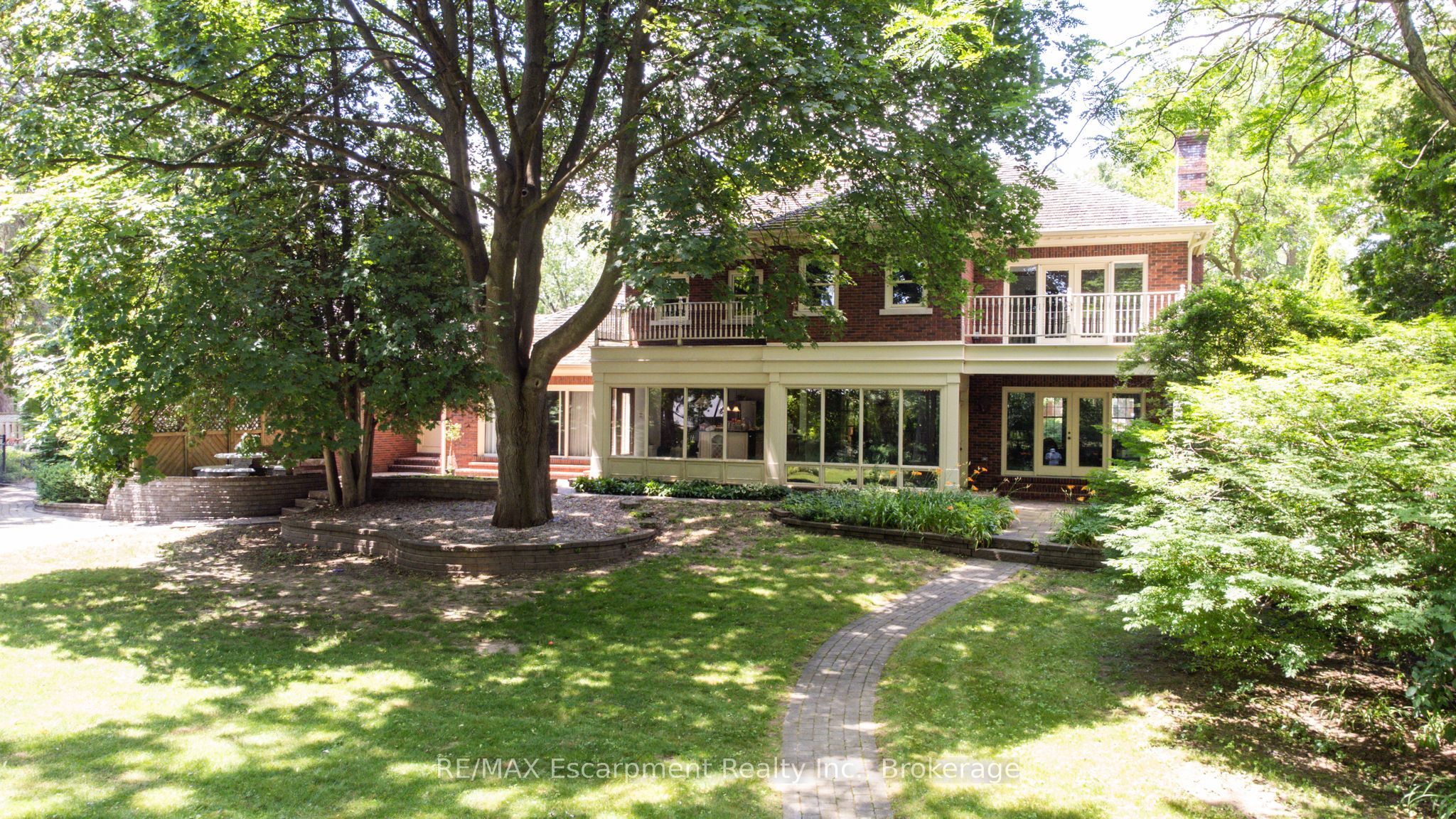 488 Macdonald Road Property Photo 4