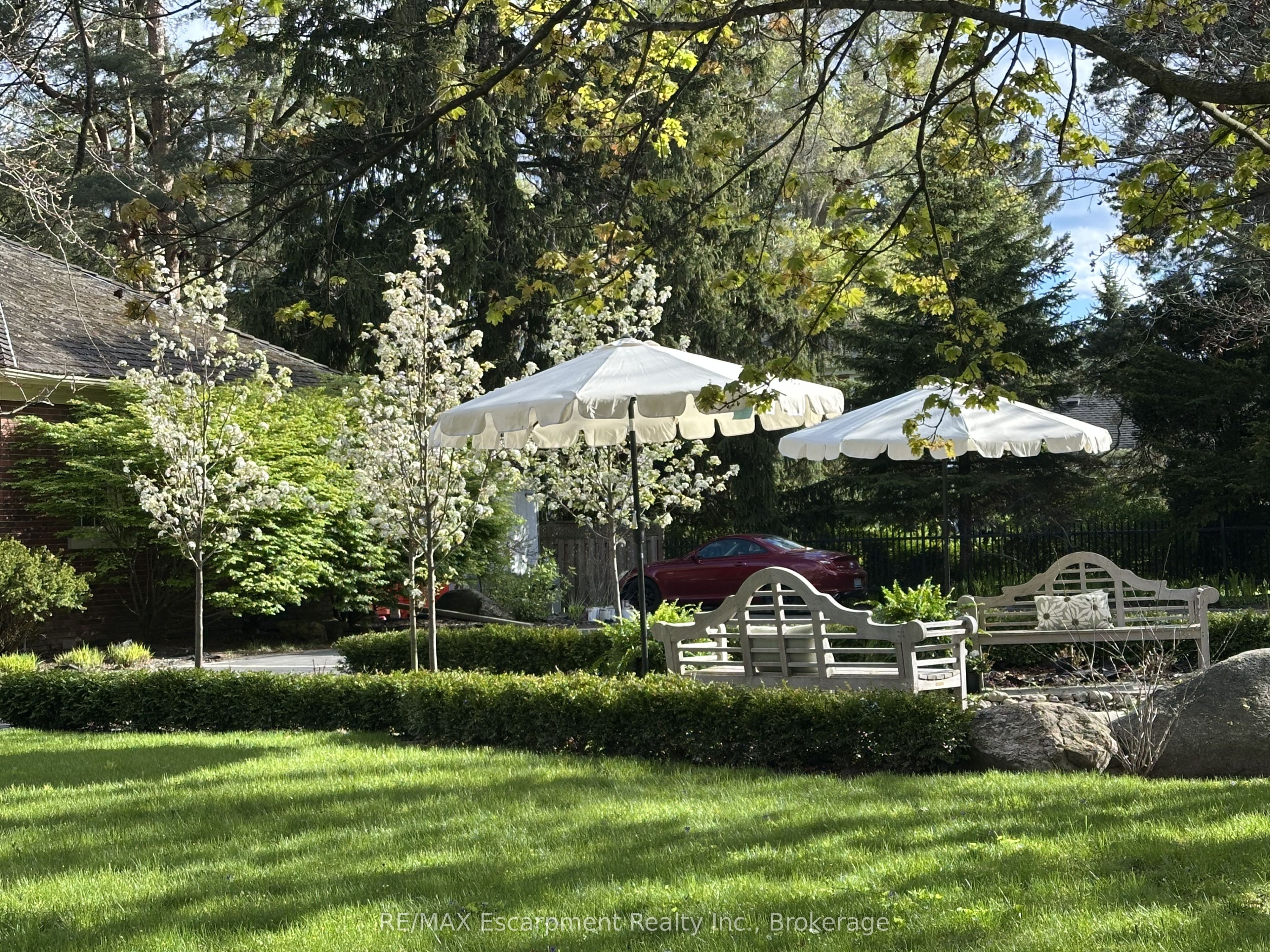488 Macdonald Road Property Photo 14