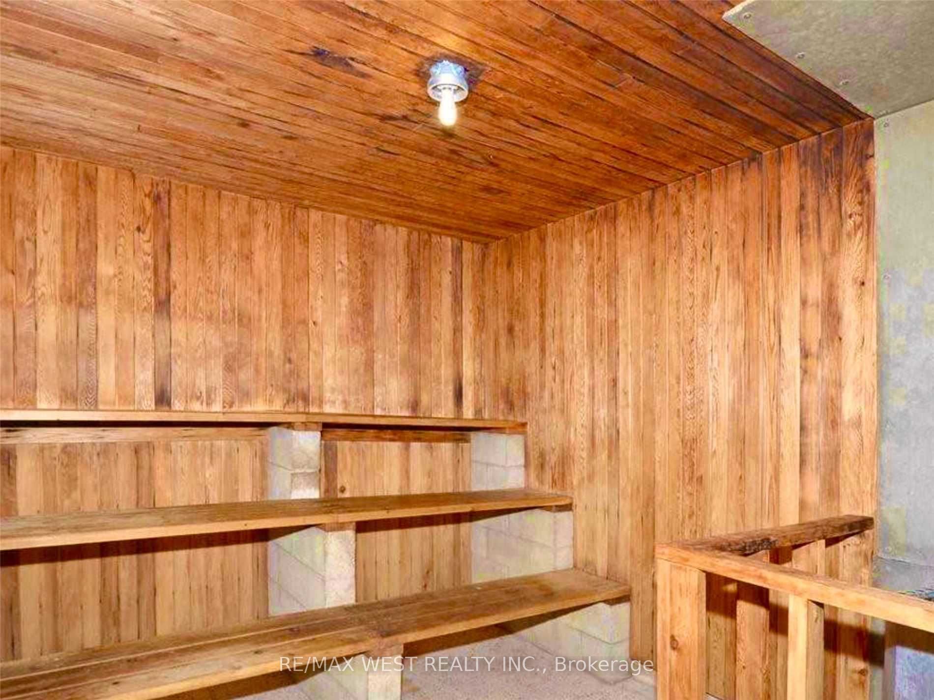 390 Dixon Road 2309 Property Photo 16