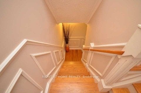 7475 Goreway Drive 17 Property Photo 5