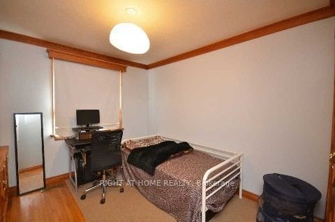 7475 Goreway Drive 17 Property Photo 8