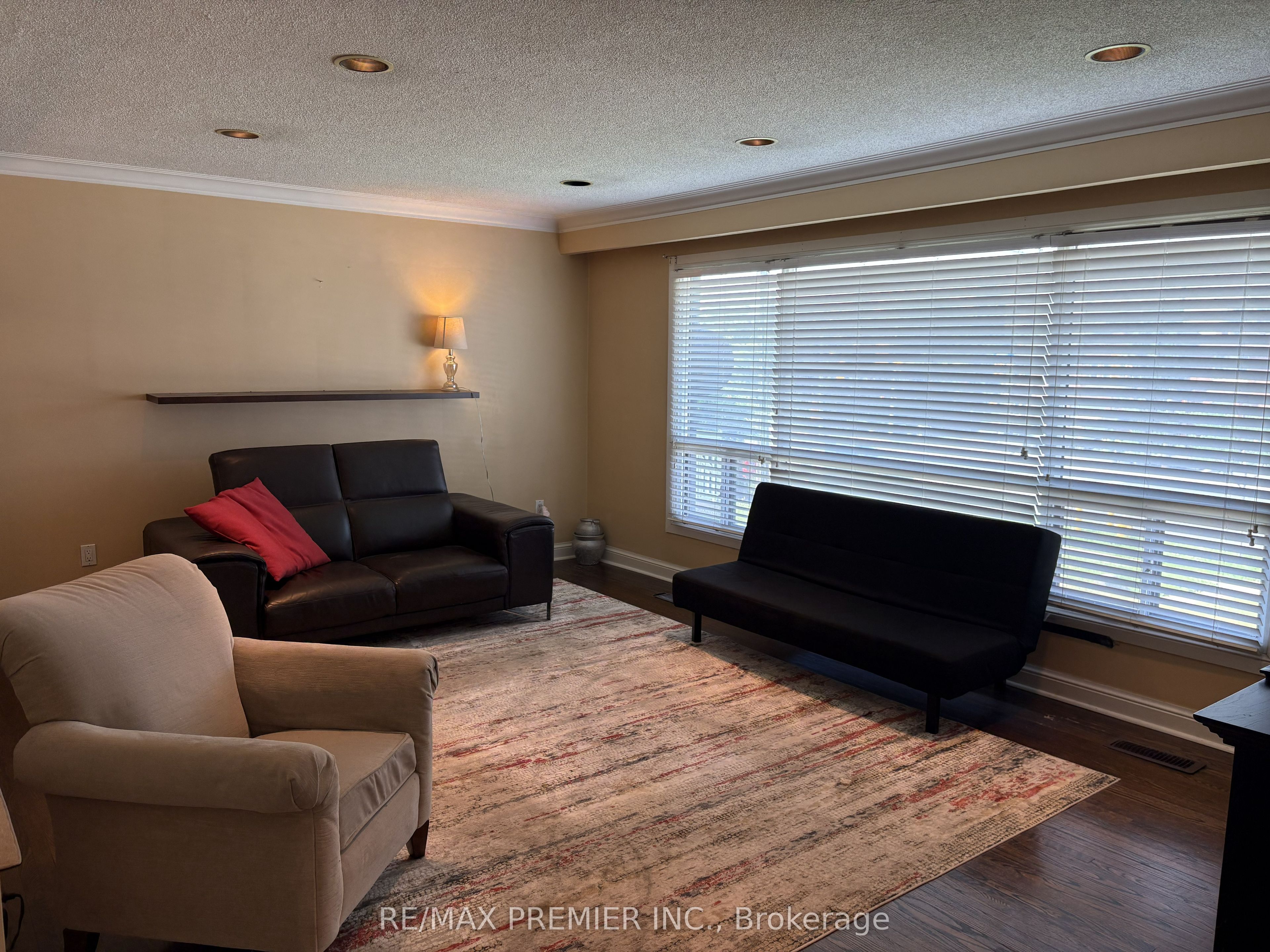 2979 Weston Road Property Photo 4
