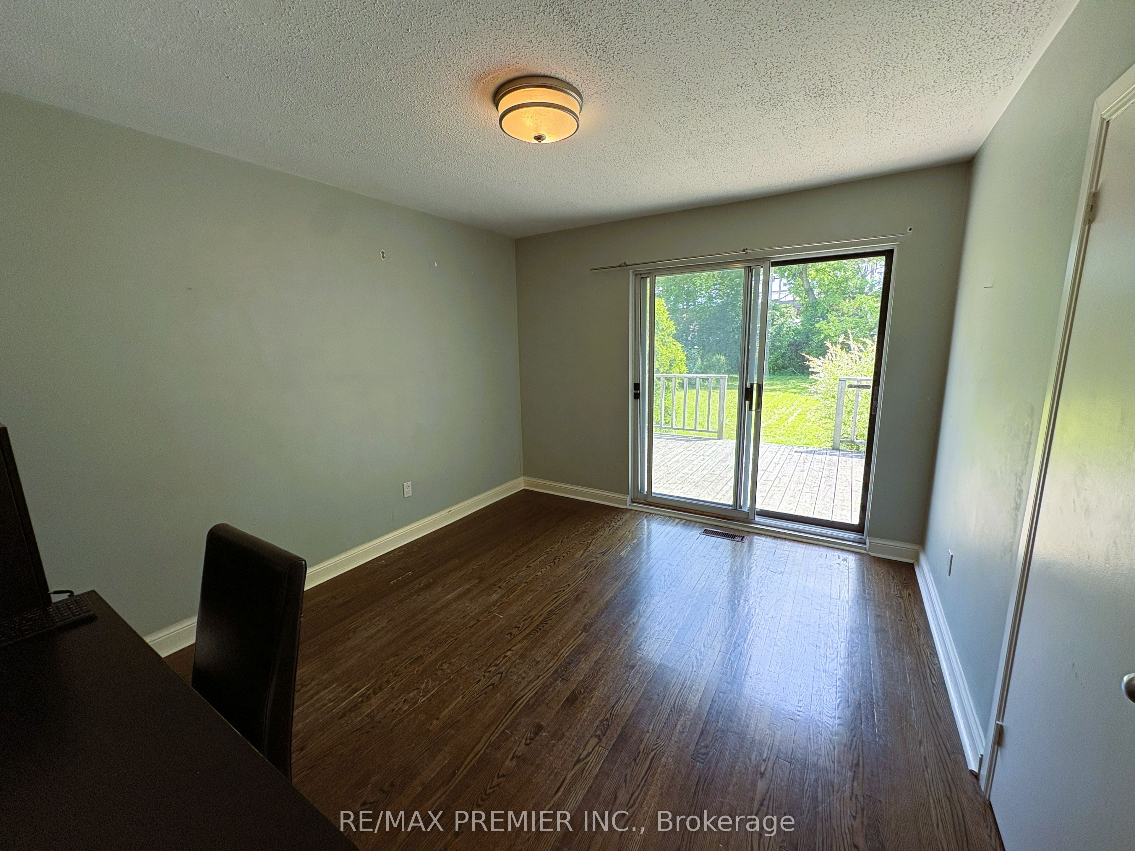 2979 Weston Road Property Photo 14