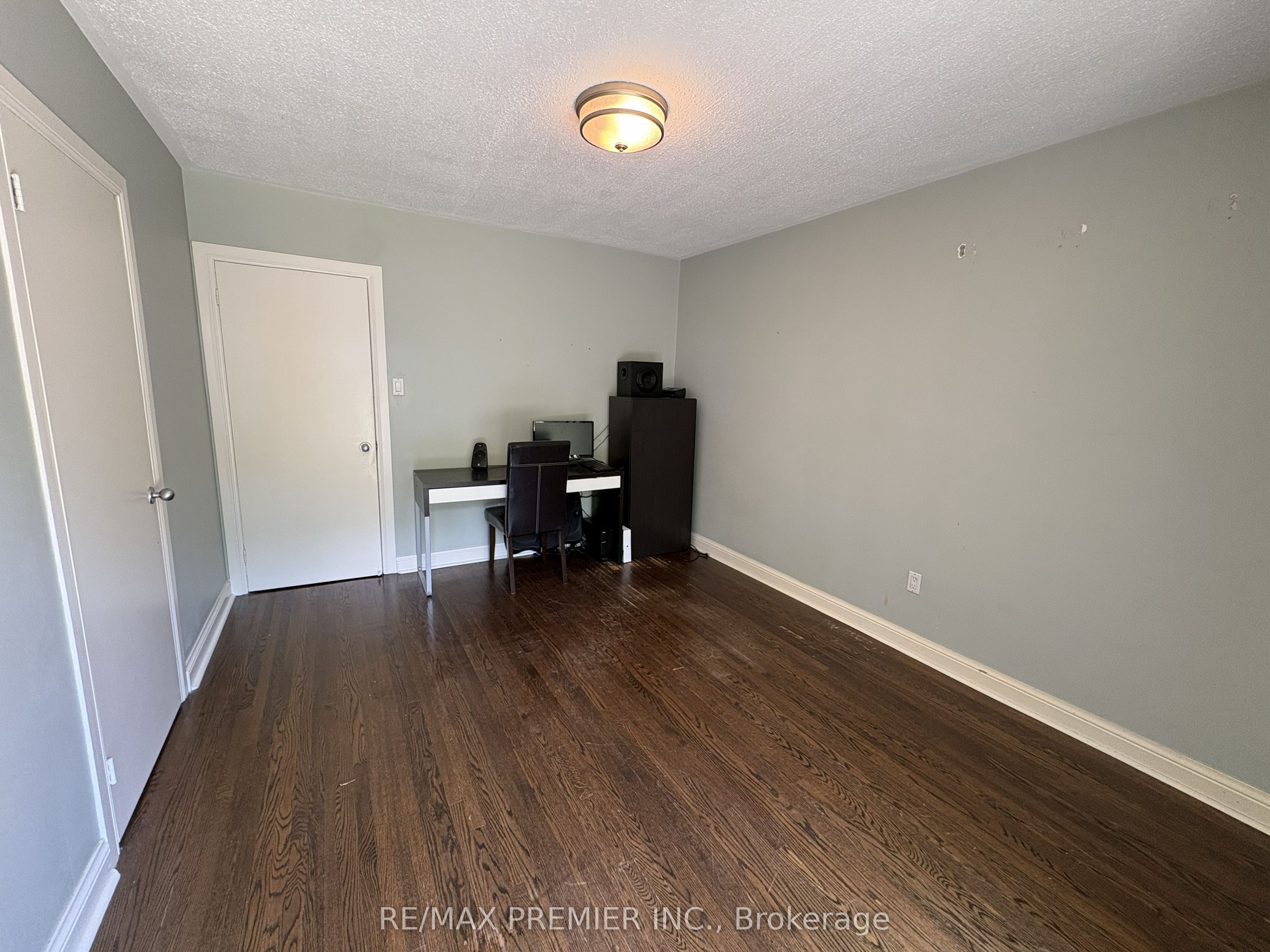 2979 Weston Road Property Photo 15